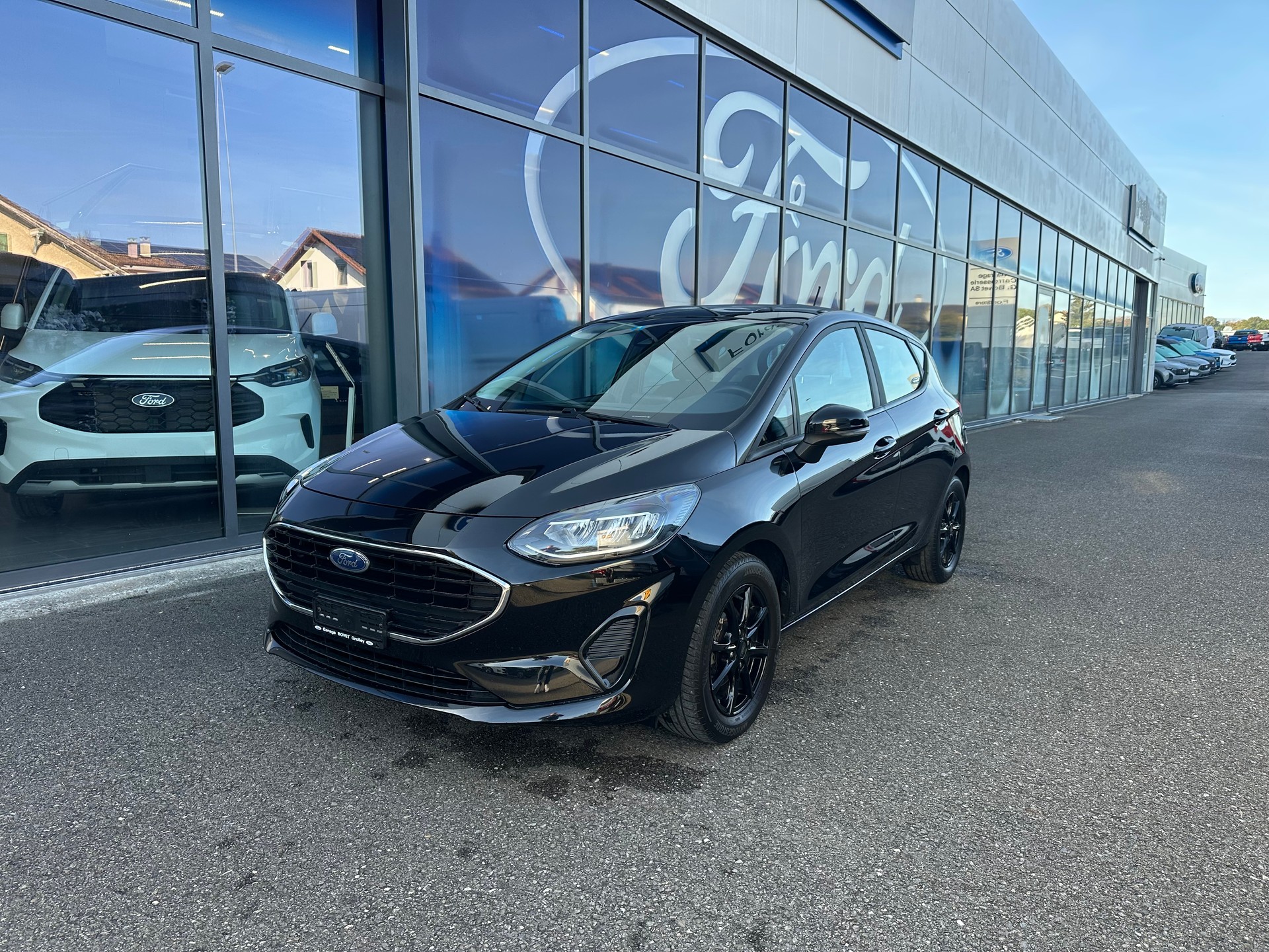 FORD Fiesta 1.0 EcoB Hybrid Cool & Connect-showroom-element-1