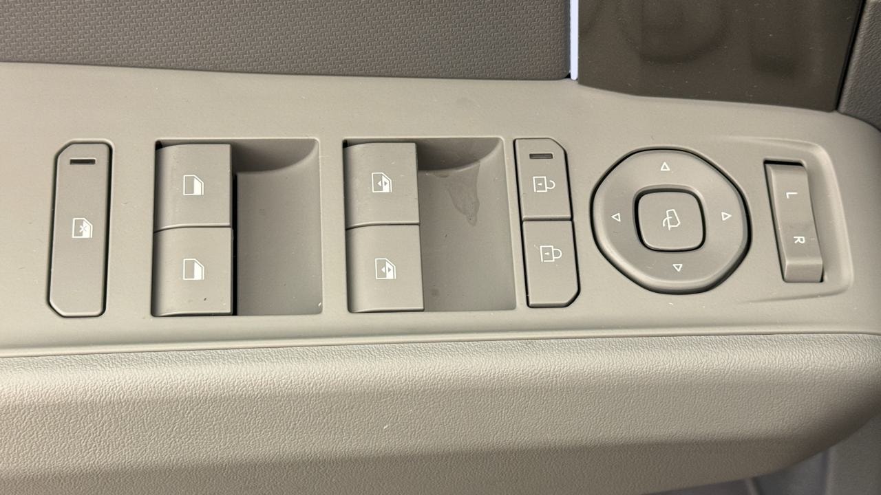 KIA EV3 81,4 kWh Earth-image-8