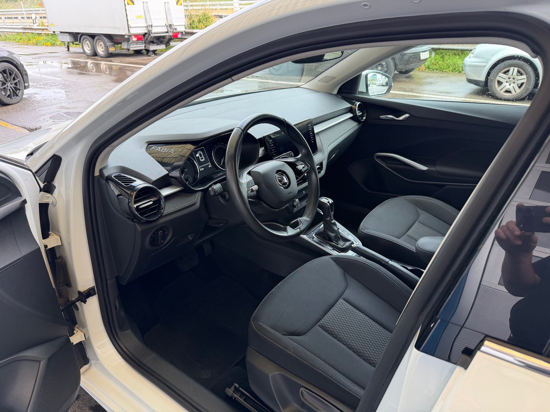 SKODA Fabia 1.0 TSI Style DSG-image-8