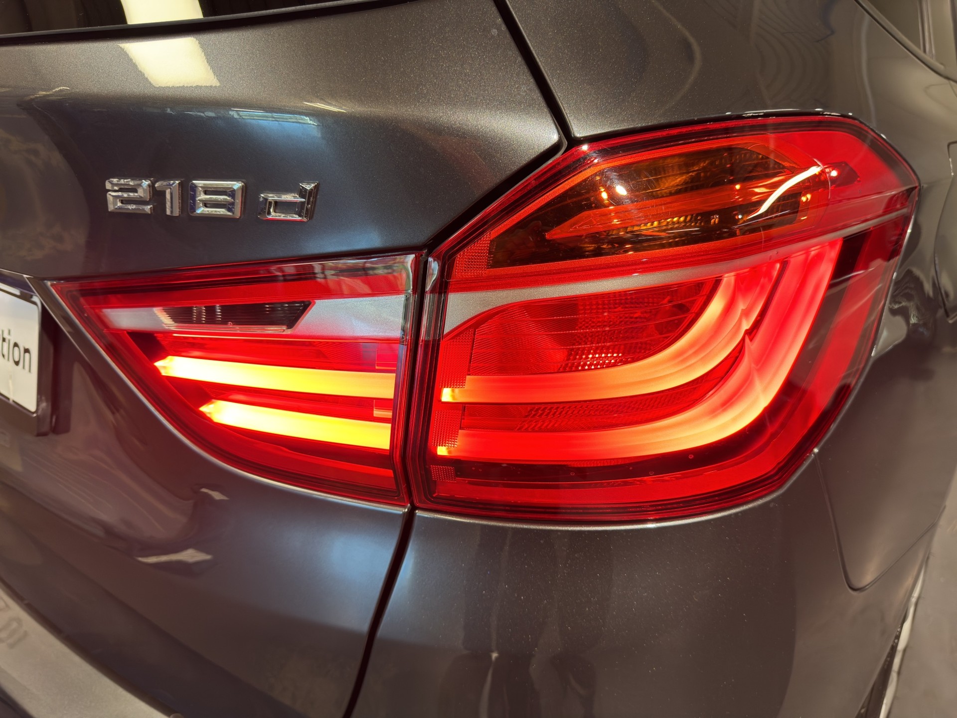 BMW 218d xDrive Gran Tourer Sport Line-image-5