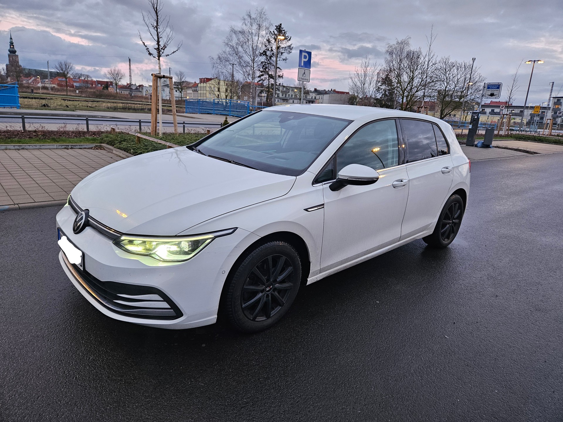 VW 1.5 TSI Life-image-0