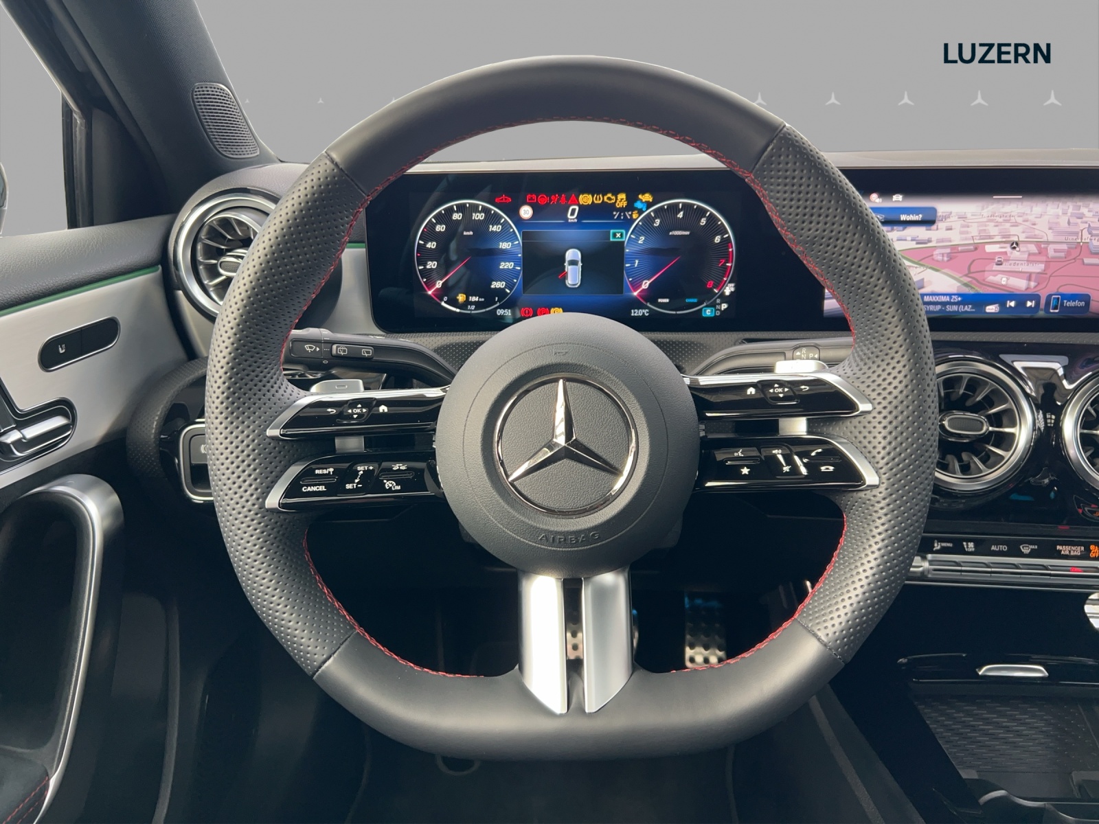 MERCEDES-BENZ A 200 7G-DCT-image-9