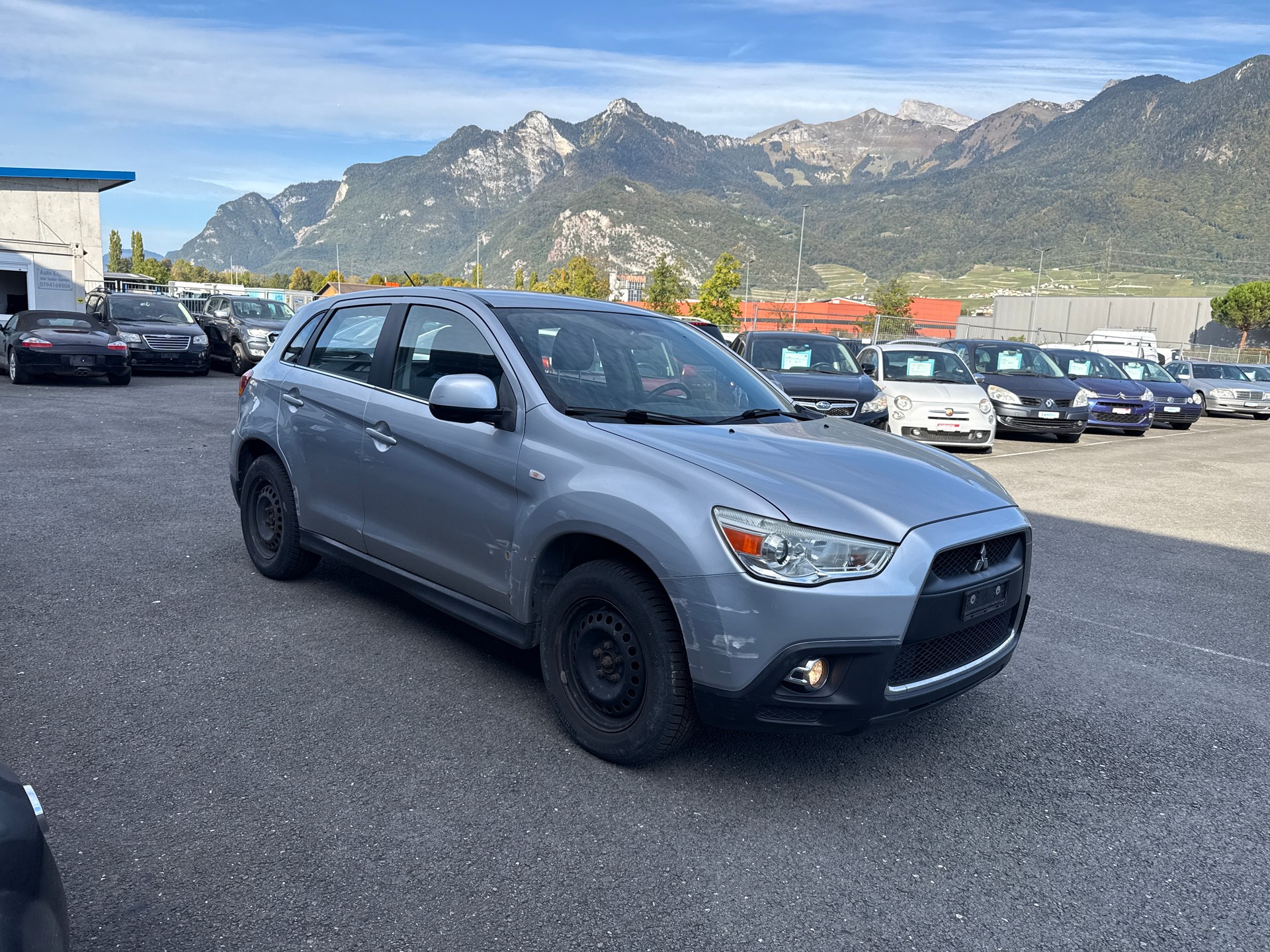 MITSUBISHI ASX 1.8 DID Instyle 4WD-image-2