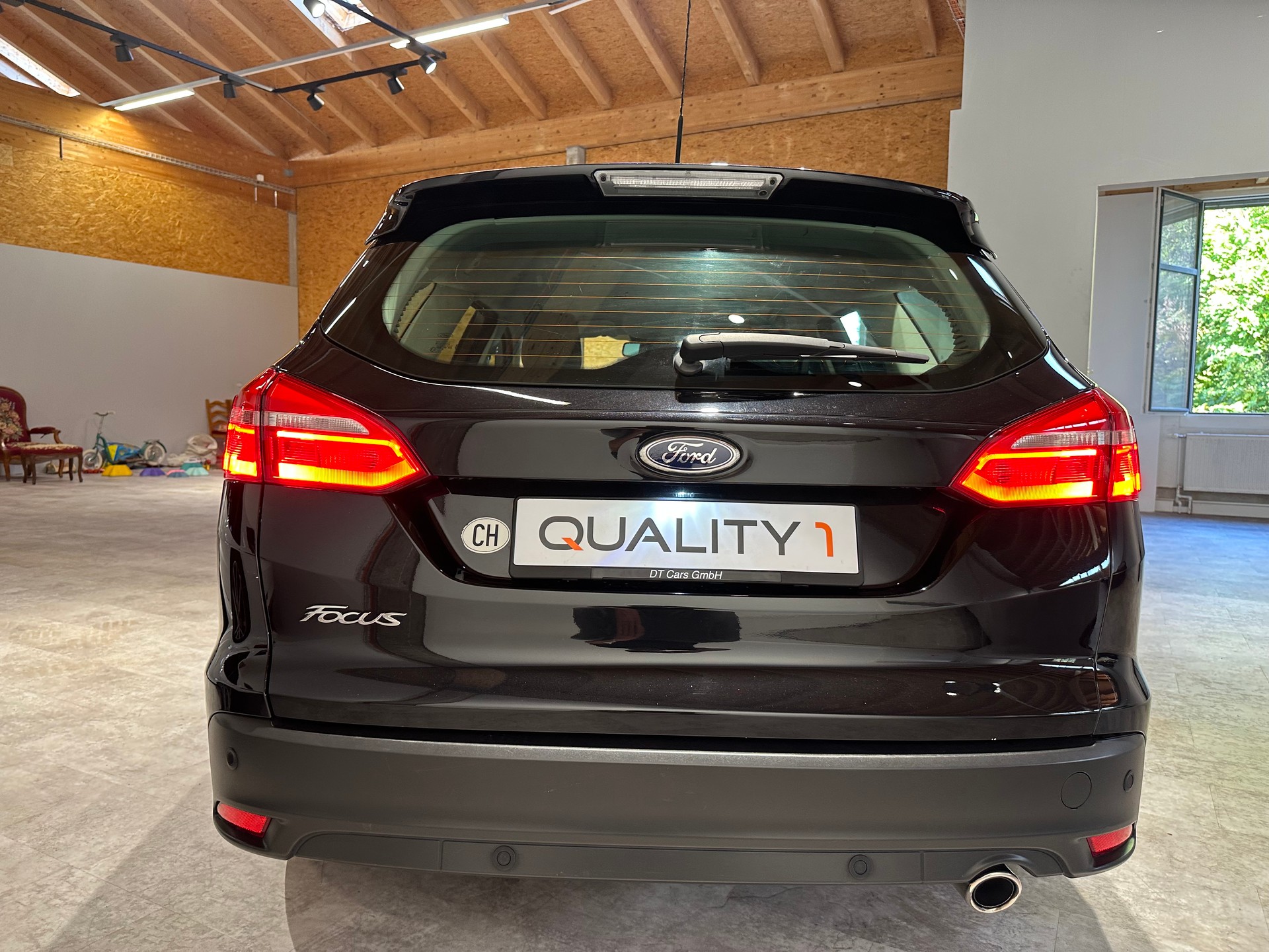 FORD Focus 2.0 TDCi Business 6-Gang/Inkl. 1. Jahr Garantie/Lückenlos servicegepflegt-image-4