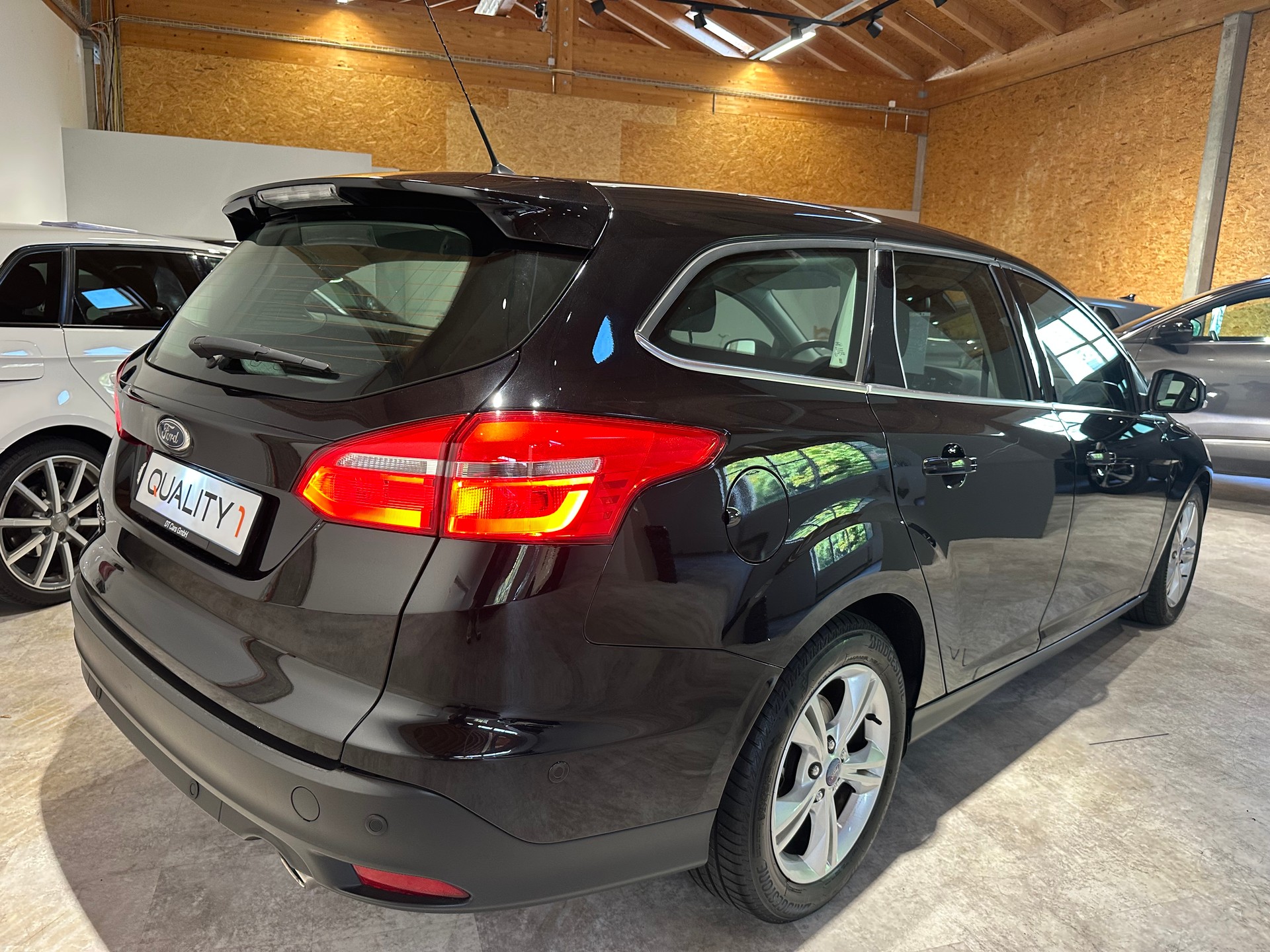 FORD Focus 2.0 TDCi Business 6-Gang/Inkl. 1. Jahr Garantie/Lückenlos servicegepflegt-image-7