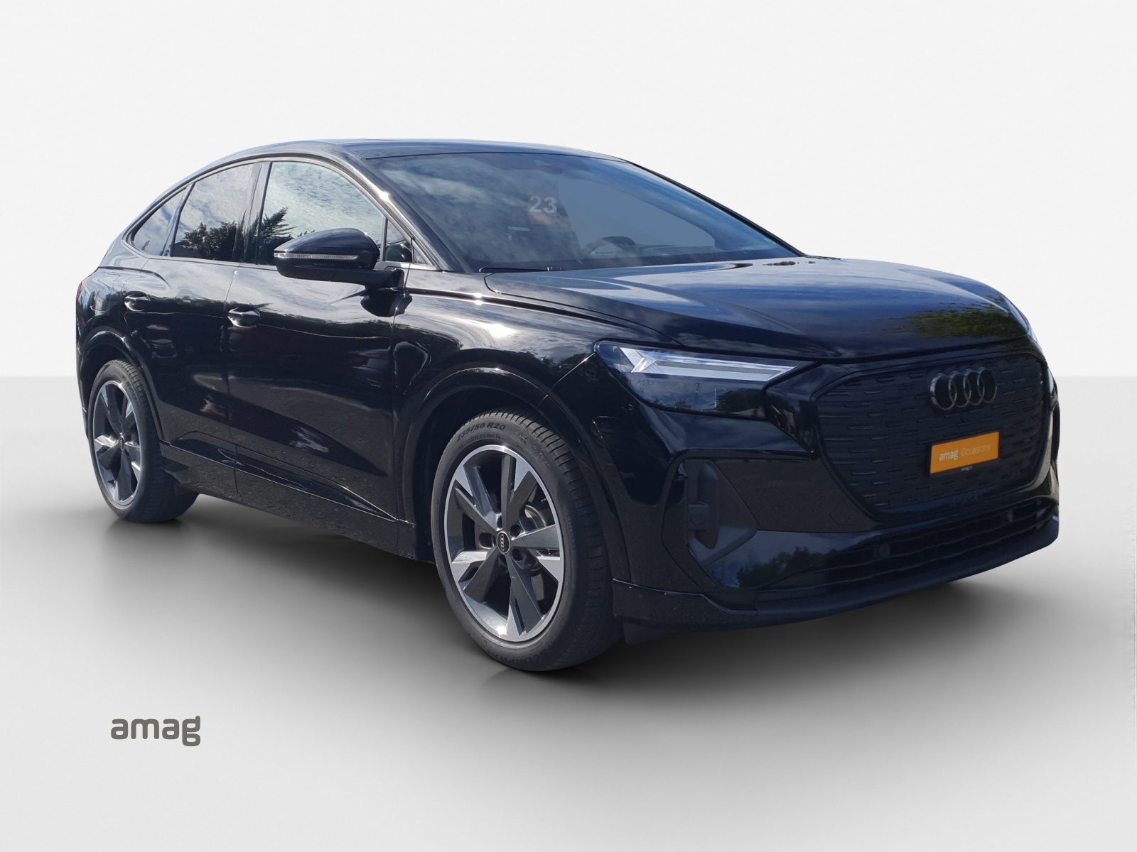 AUDI Q4 Sportback e-tron 50 quattro-image-5