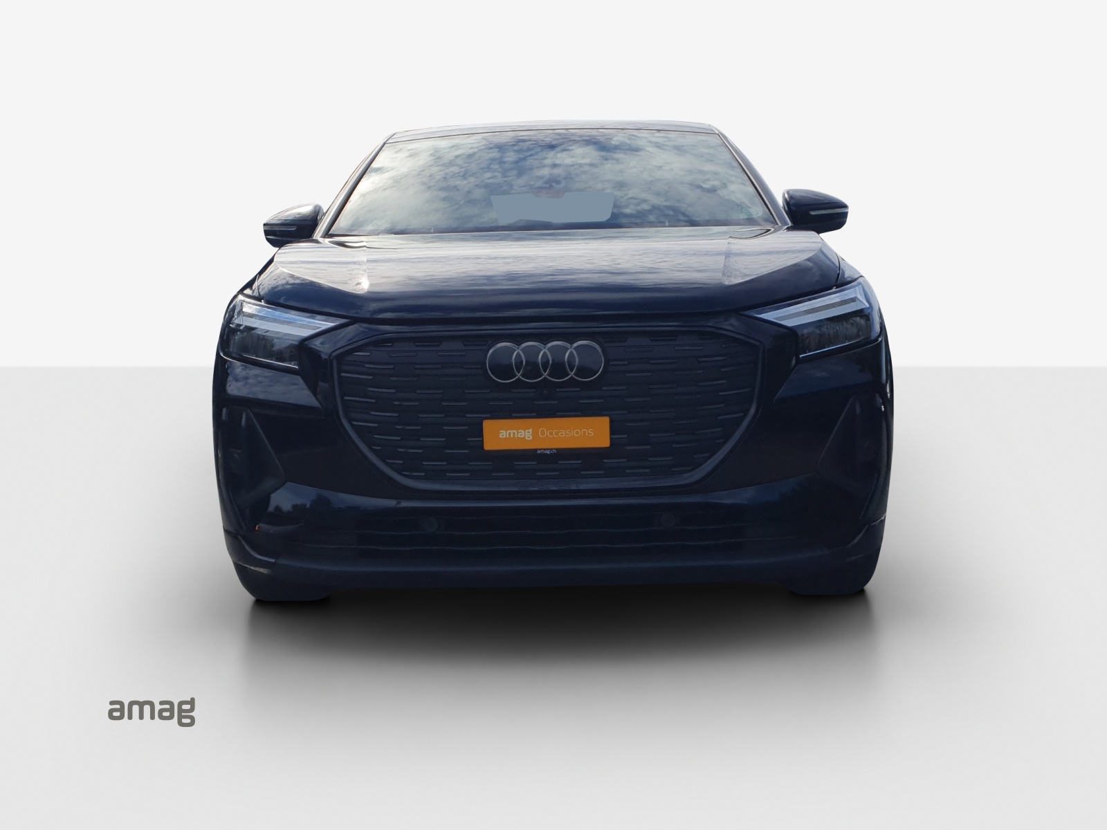 AUDI Q4 Sportback e-tron 50 quattro-image-6