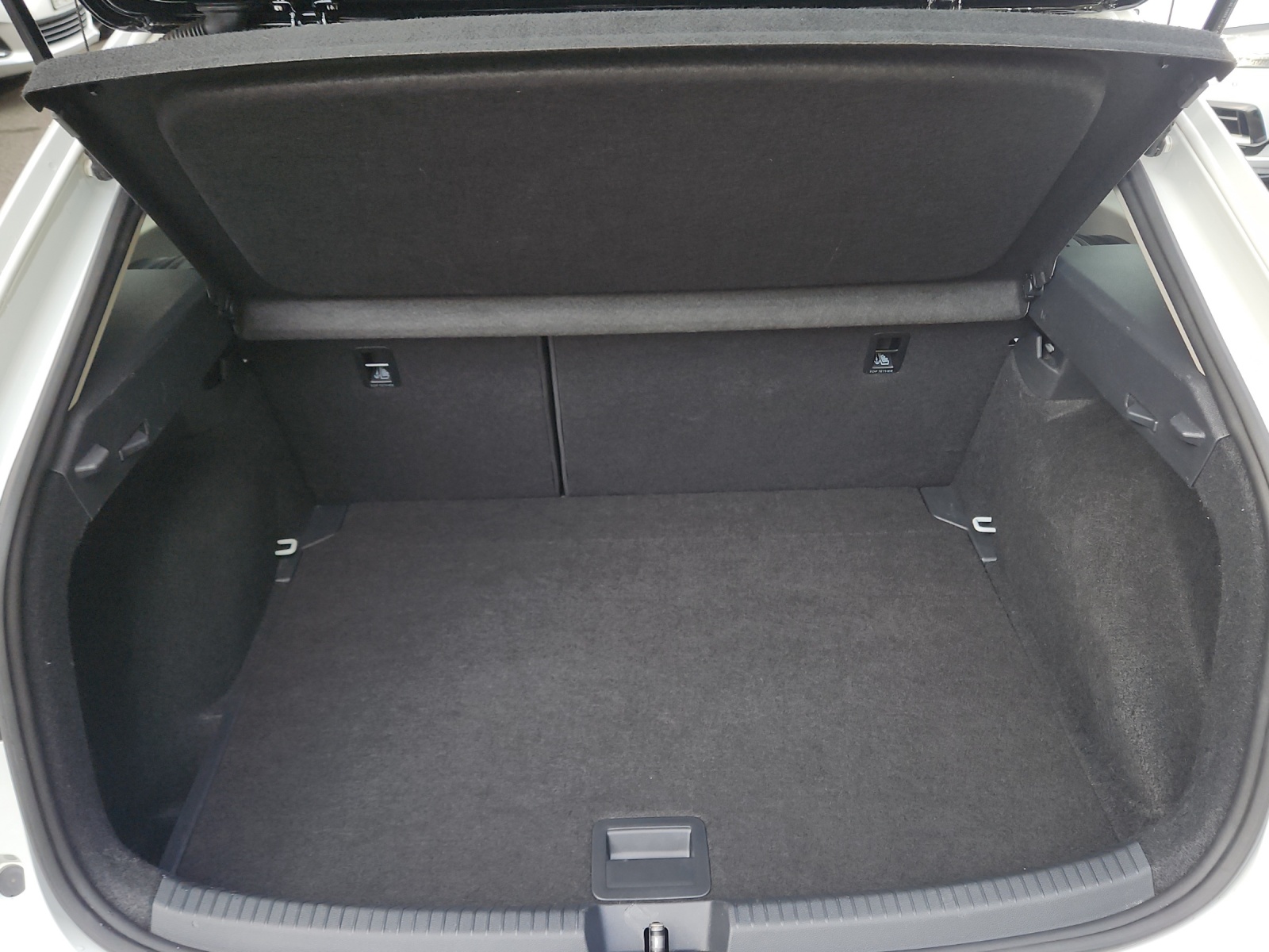 VW Taigo 1.0 TSI Style DSG-image-15