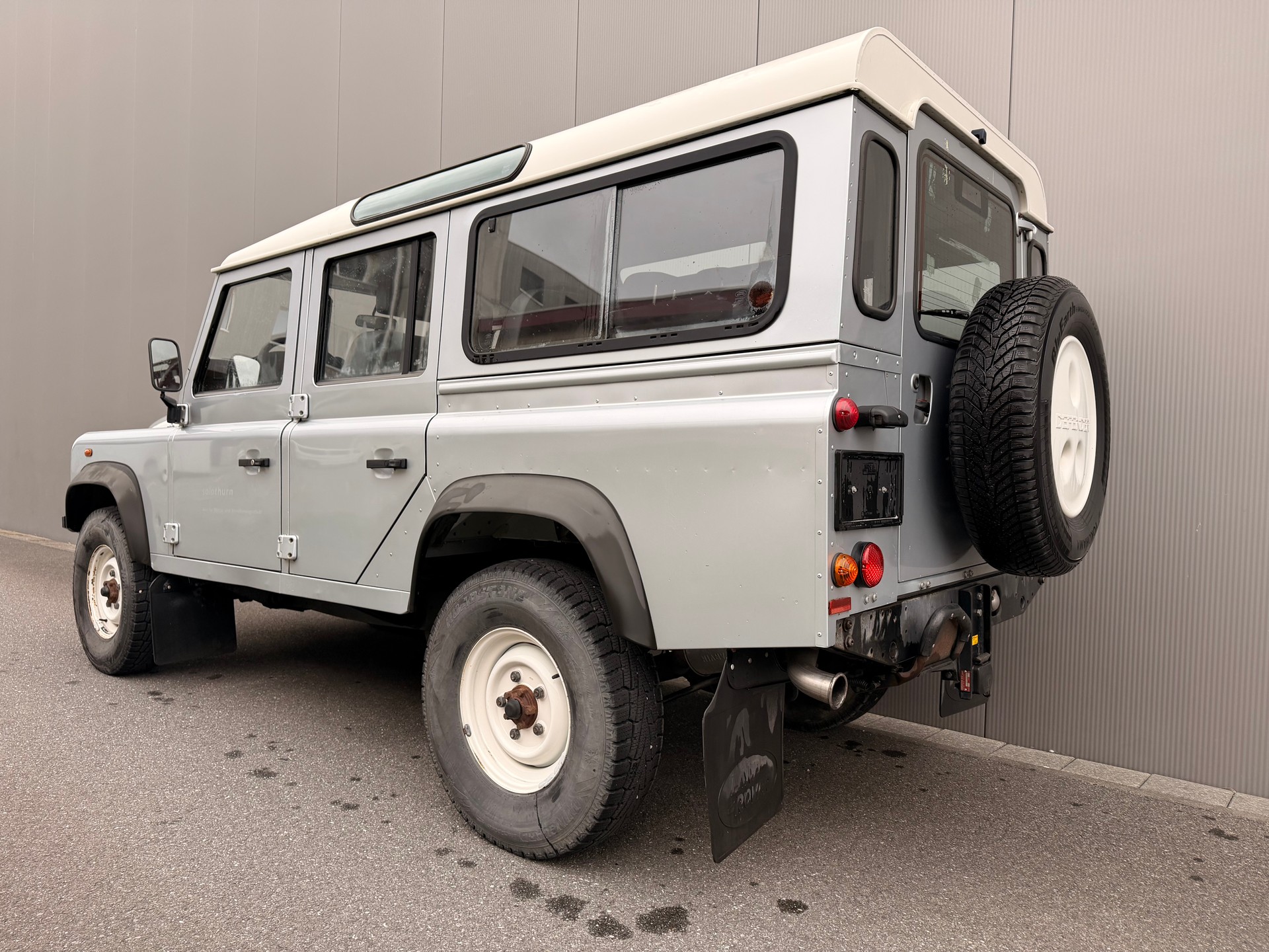 LAND ROVER Defender 110 TD4 2.4 *ex Army*-showroom-element-2