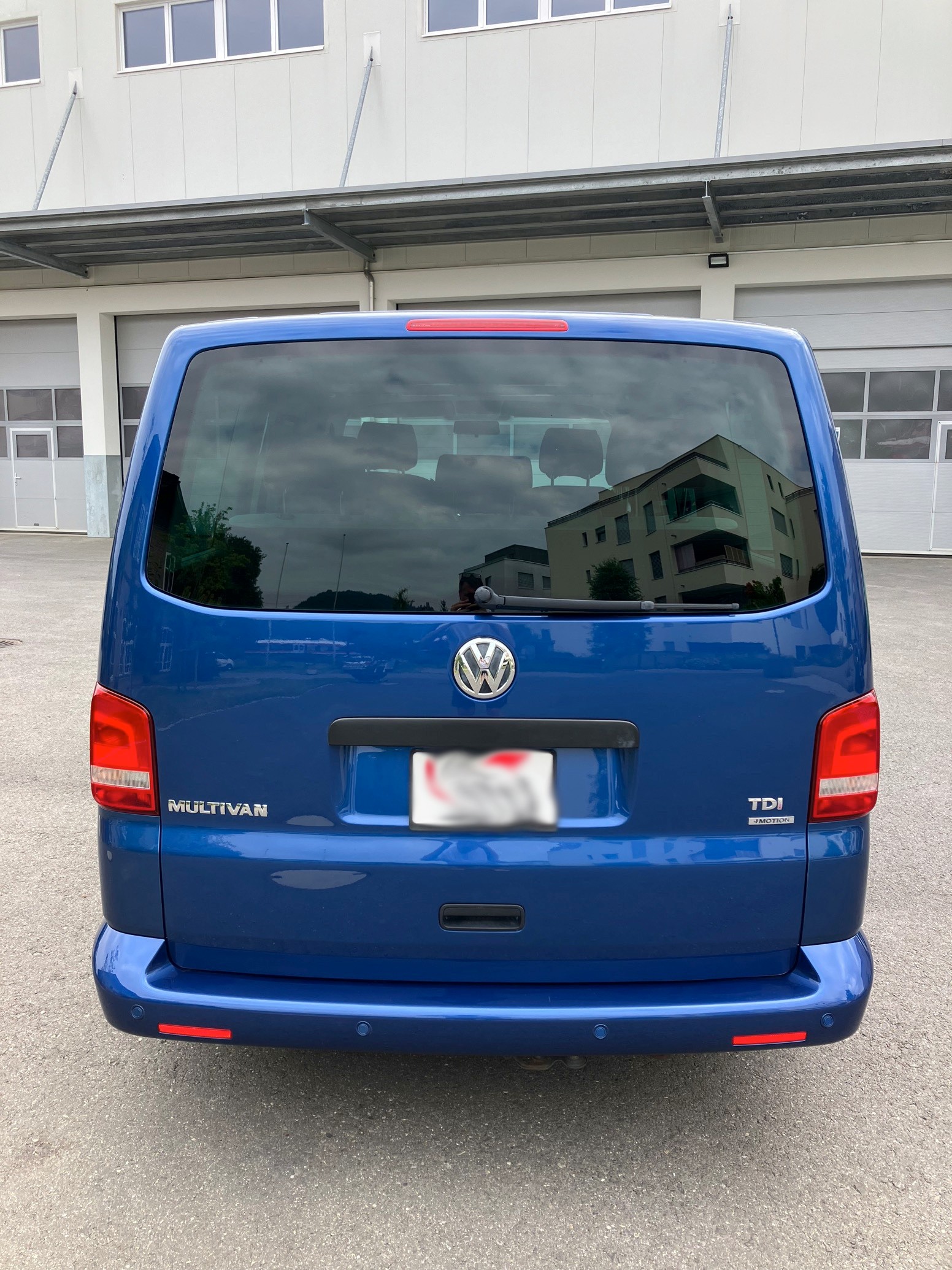 VW 2.0 TDI 140 Startline 4motion-image-2
