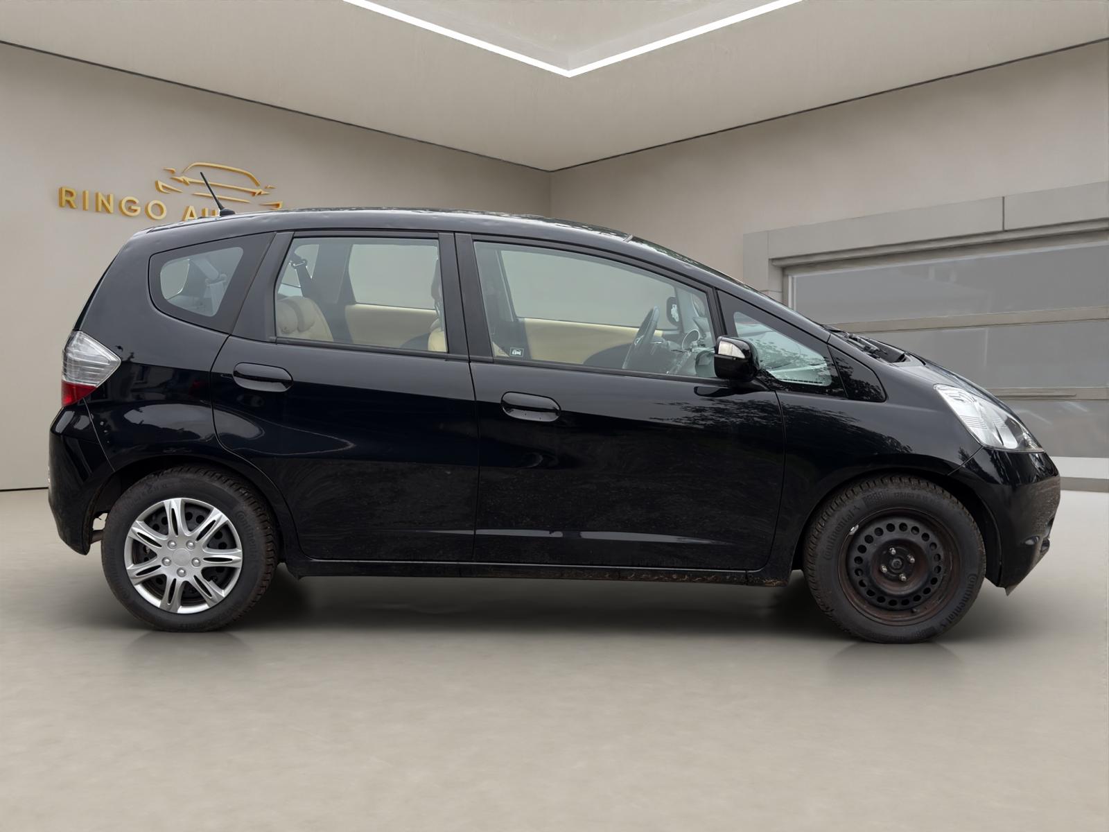 HONDA Jazz 1.4i Elegance i-Shift-image-6