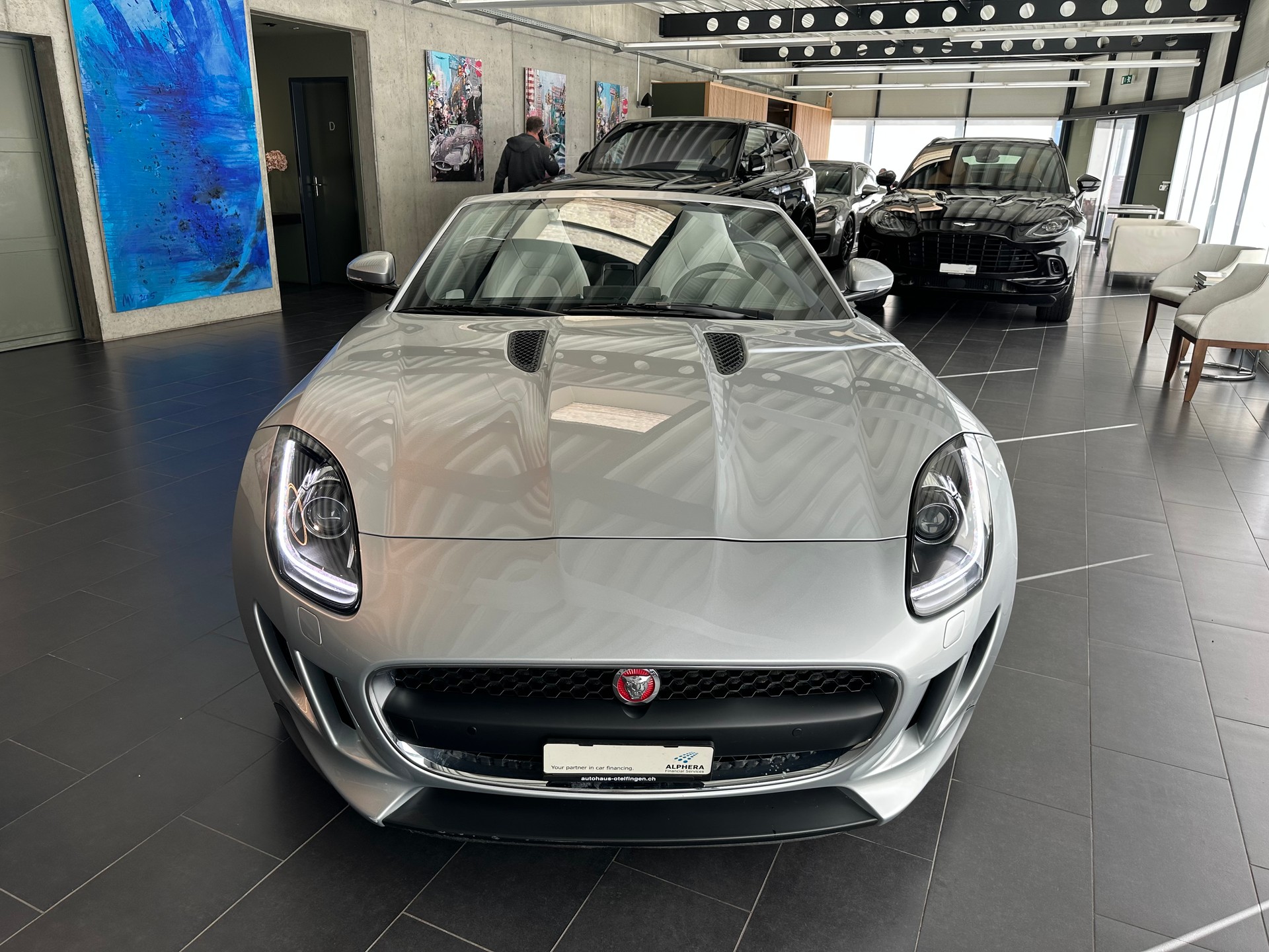 JAGUAR F-Type Convertible 3.0 V6-image-3