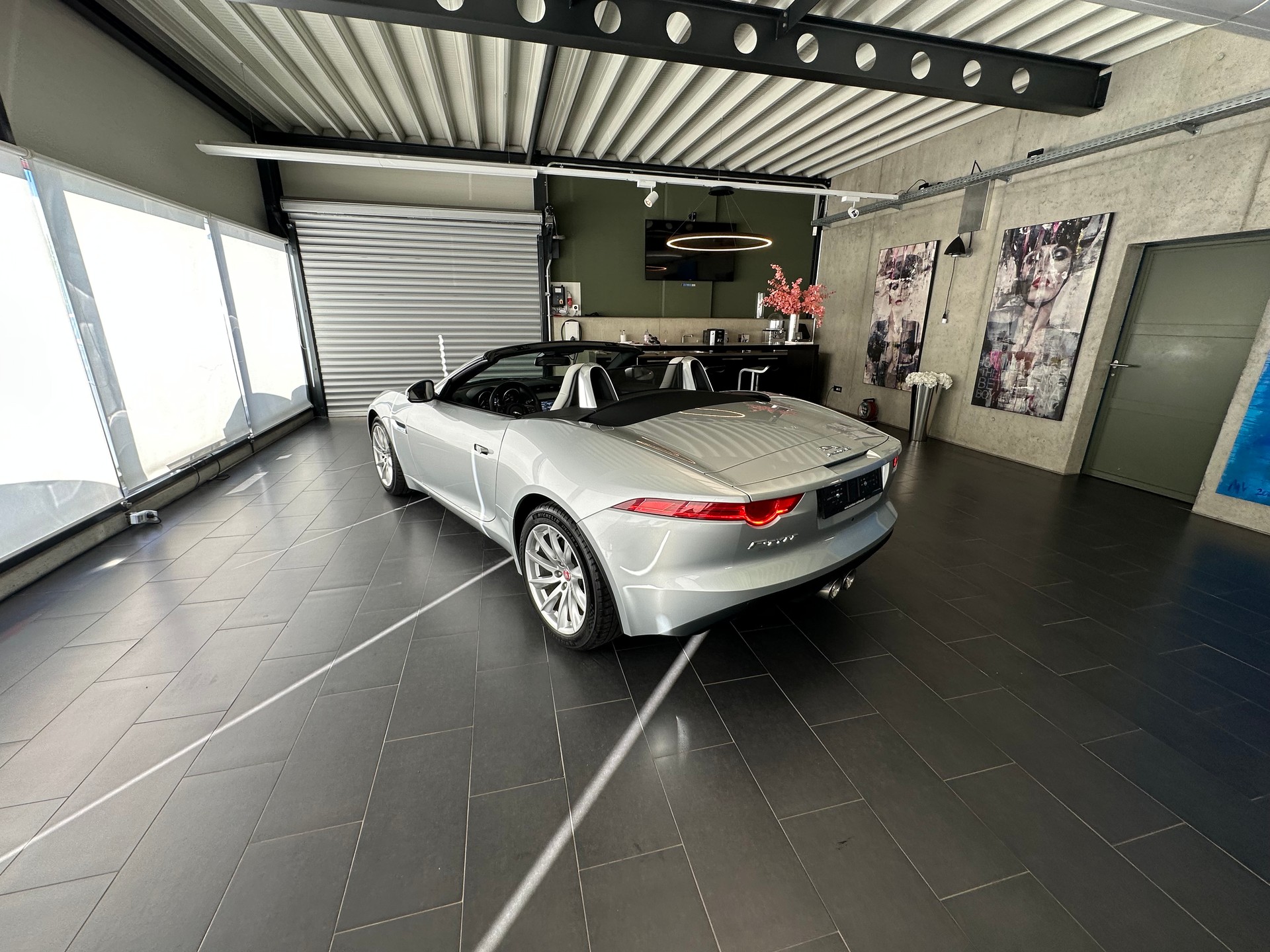 JAGUAR F-Type Convertible 3.0 V6-image-15
