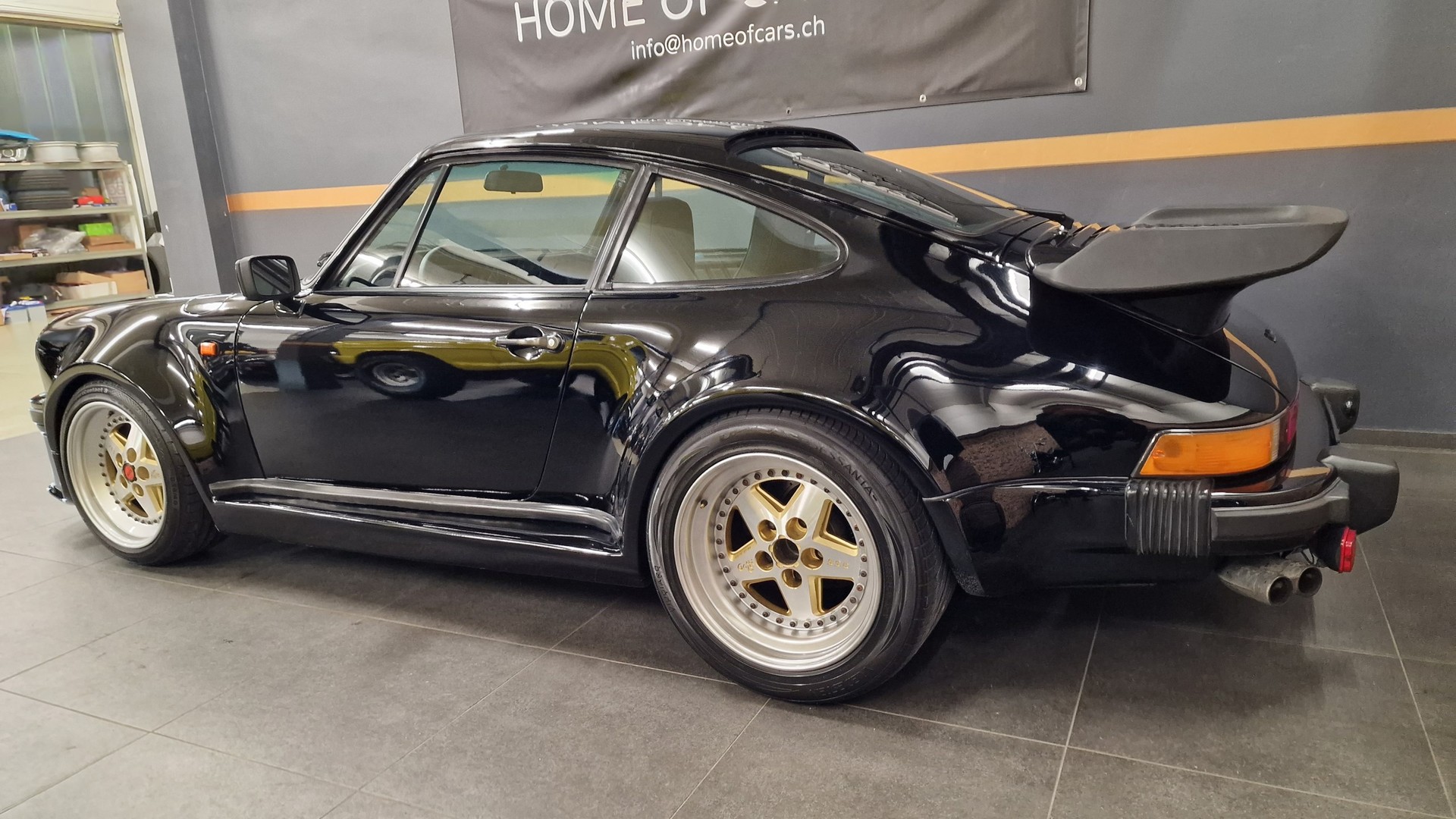 PORSCHE 911 930 3.3 Turbo-image-11