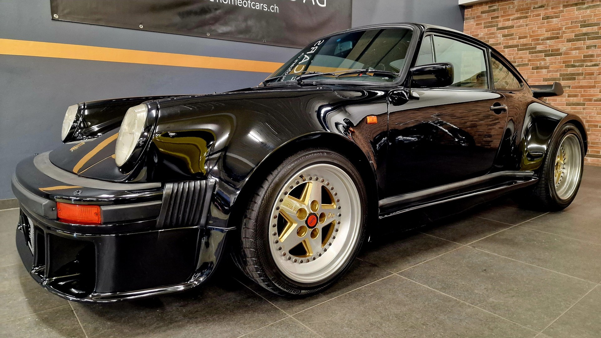 PORSCHE 911 930 3.3 Turbo-image-4