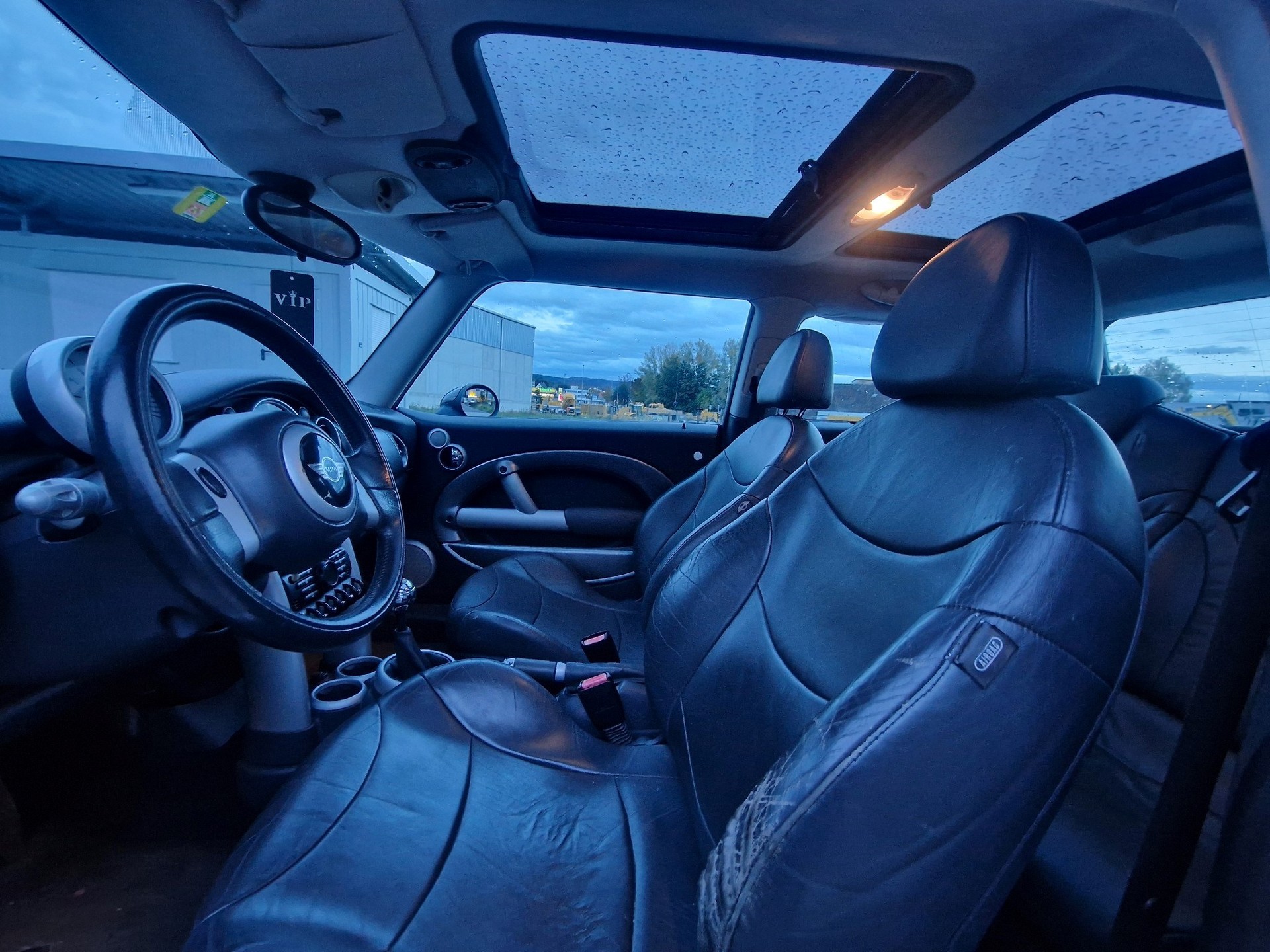 MINI Cooper S-image-10