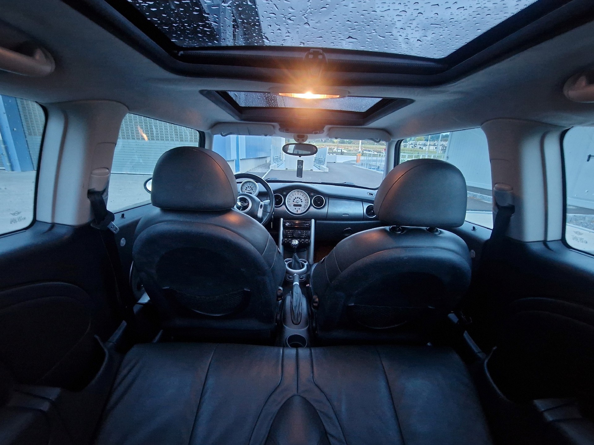 MINI Cooper S-image-7