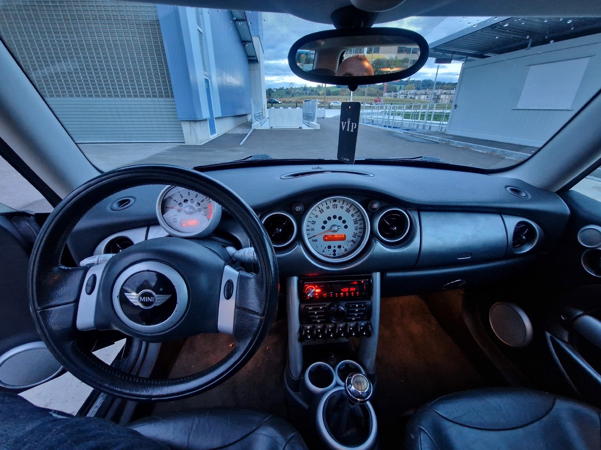MINI Cooper S-image-9