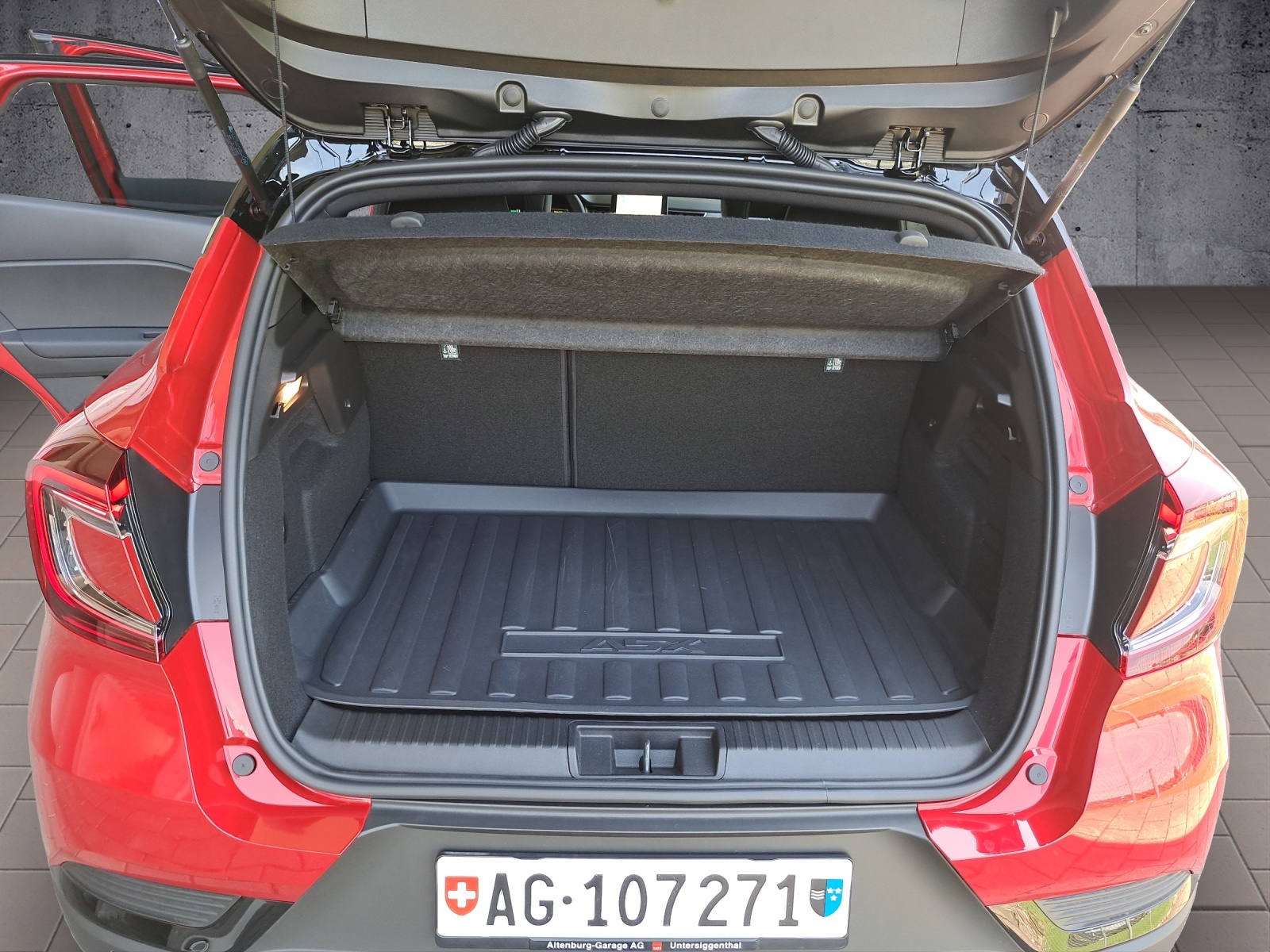 MITSUBISHI ASX 1.6 HEV Instyle-image-14