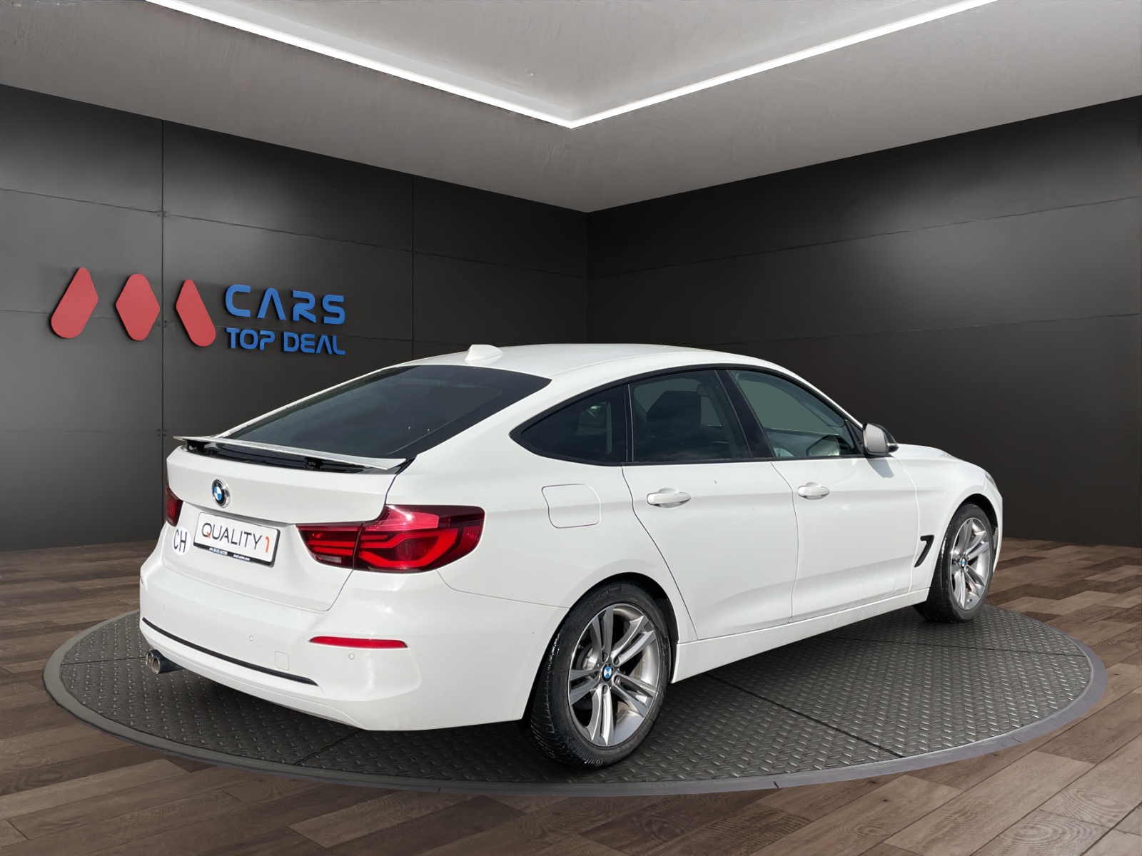 BMW 330i GT xDrive Steptronic [Expertise du jour + Garantie 12 mois + Service & Immat. Offerts]-image-5