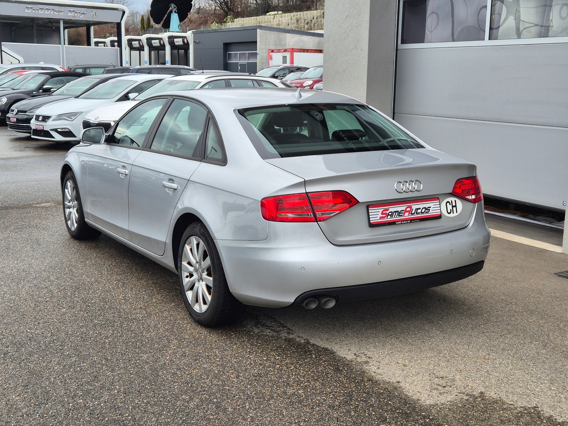 AUDI A4 2.0 TDI multitronic-image-3