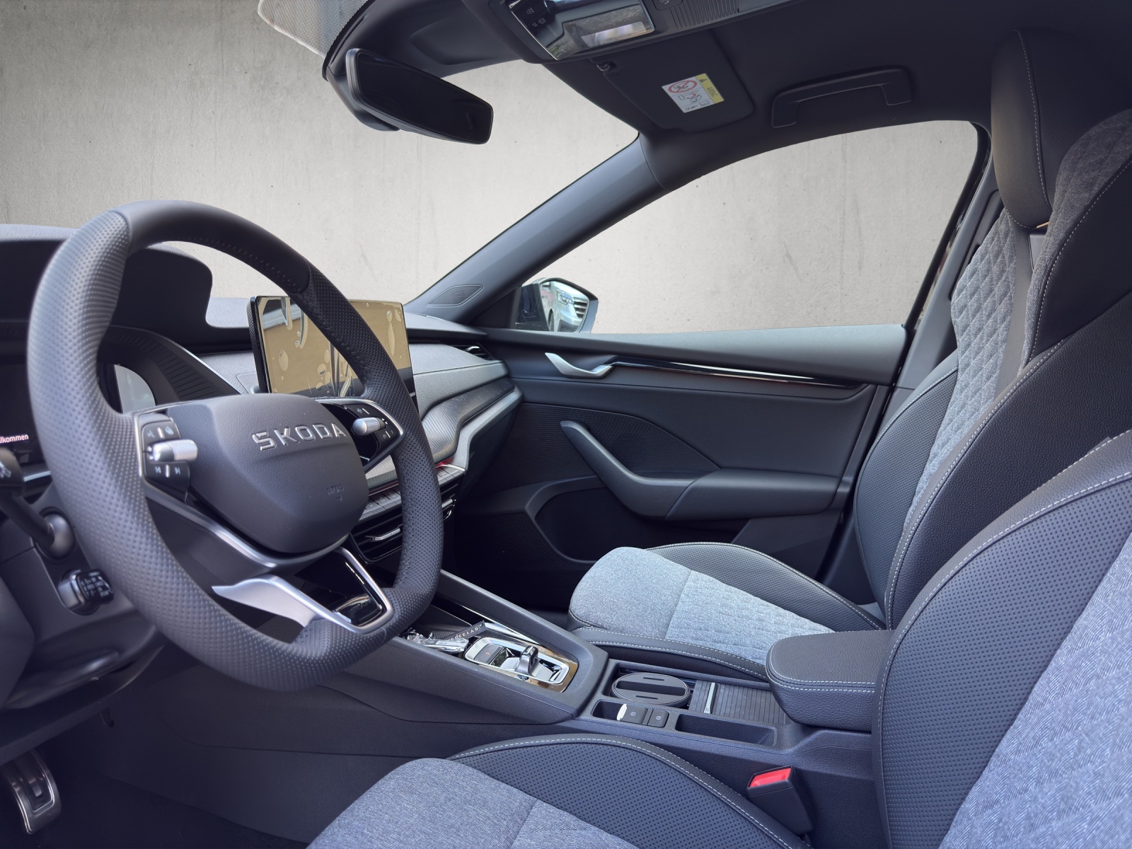 SKODA Octavia Combi 2.0 TSI DSG Sport Line 4x4-image-3