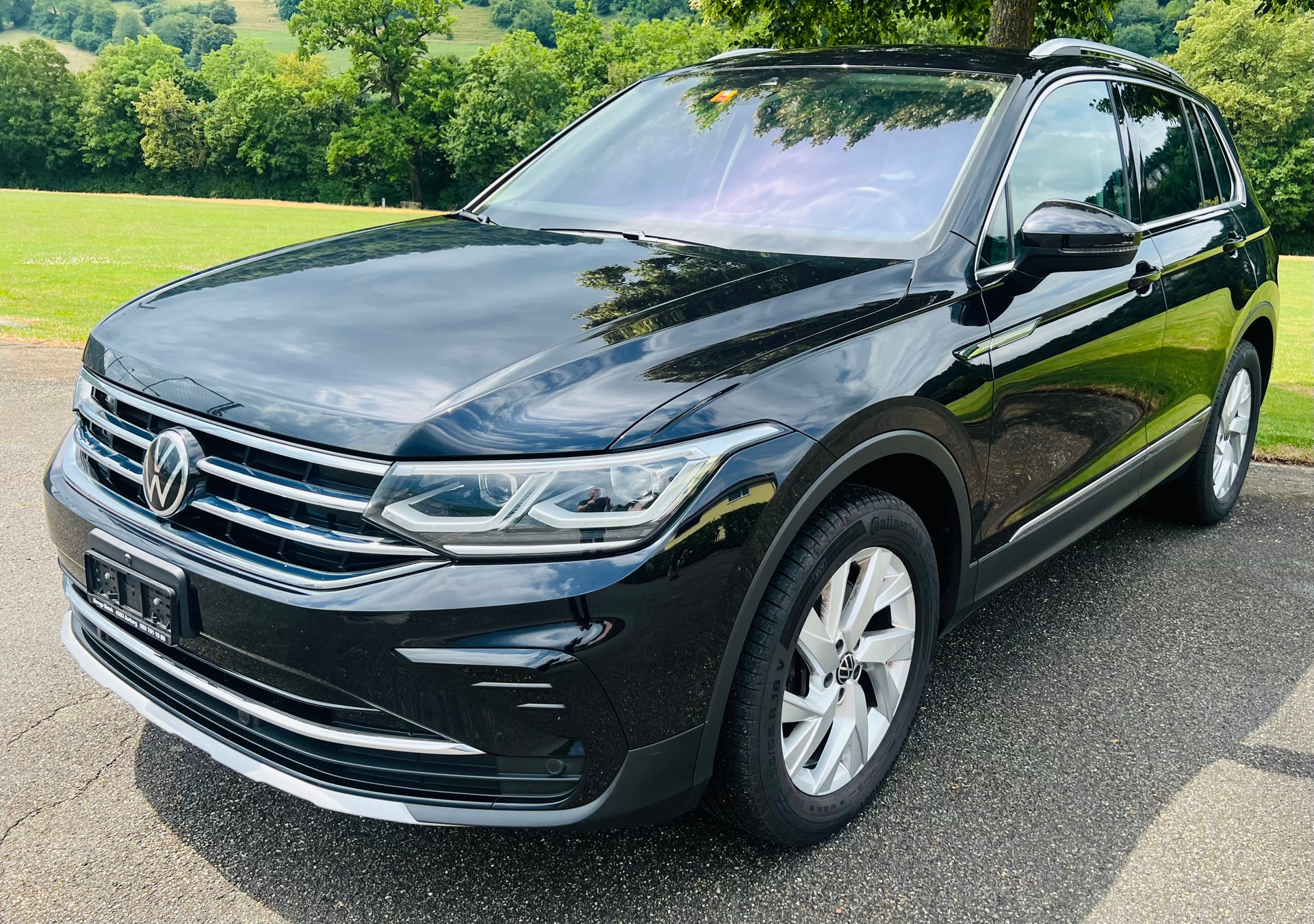 VW Tiguan 2.0 TDI SCR Elegance 4Motion DSG-image-1