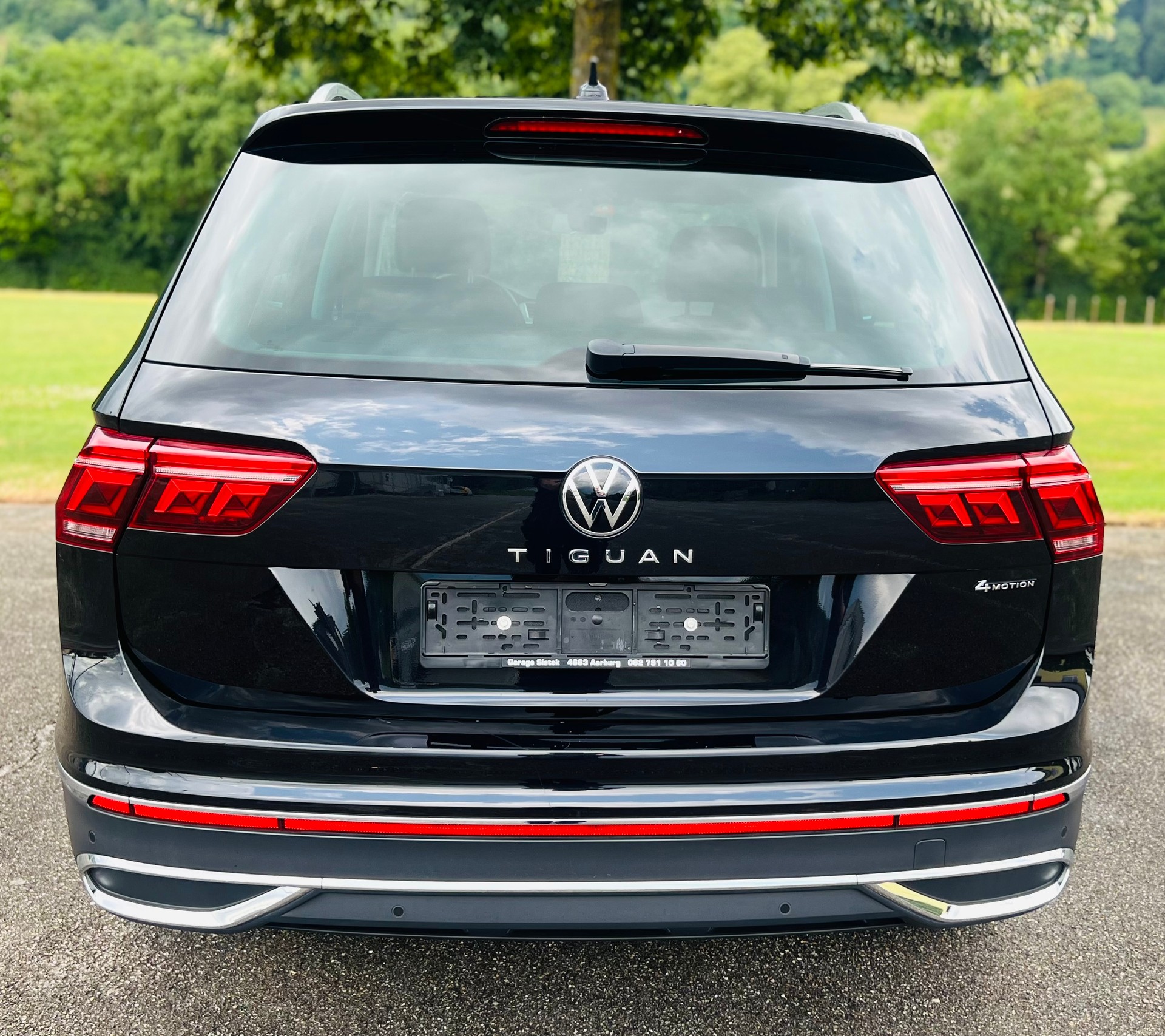 VW Tiguan 2.0 TDI SCR Elegance 4Motion DSG-image-6