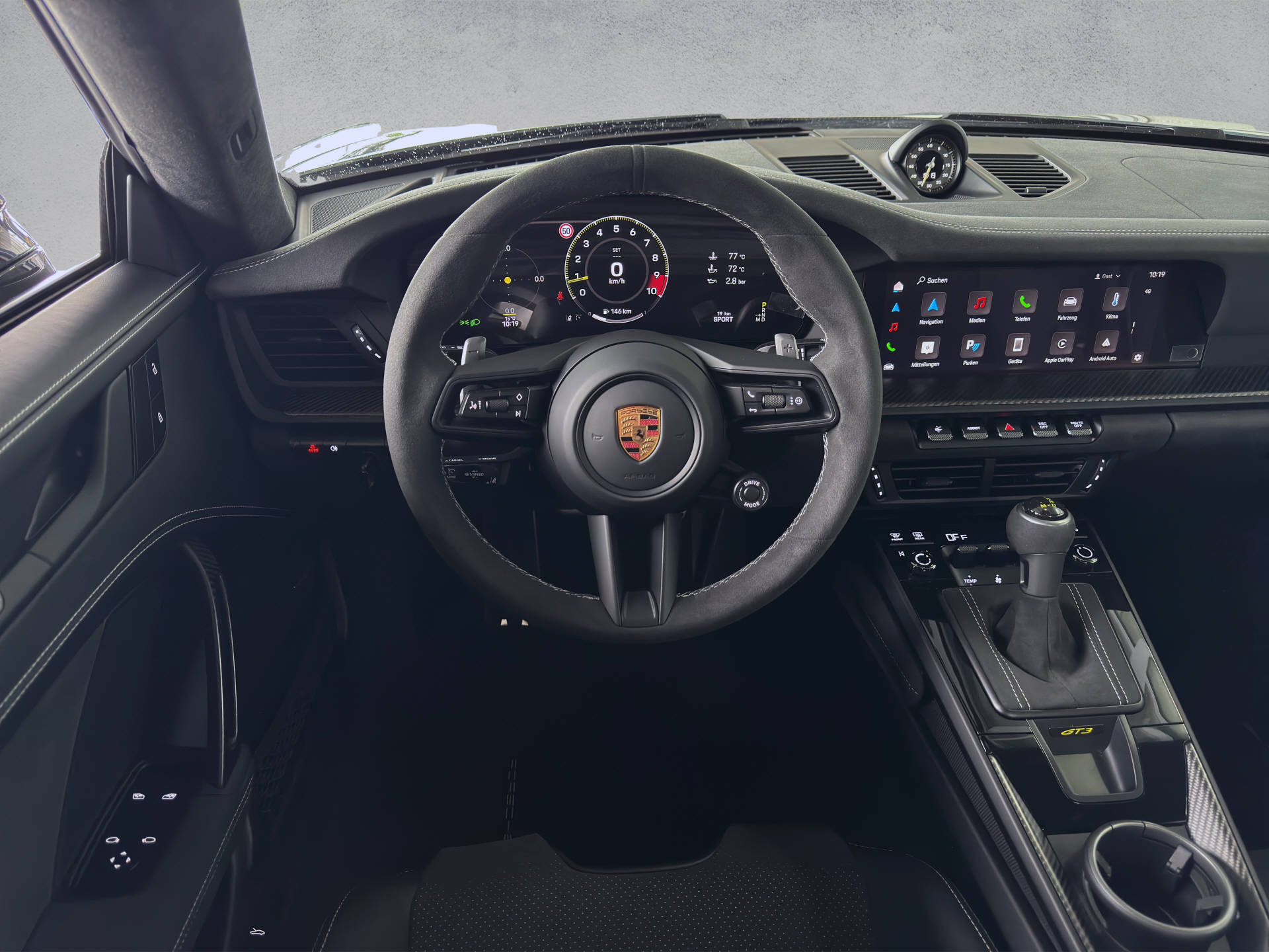 PORSCHE 911 GT3-image-5