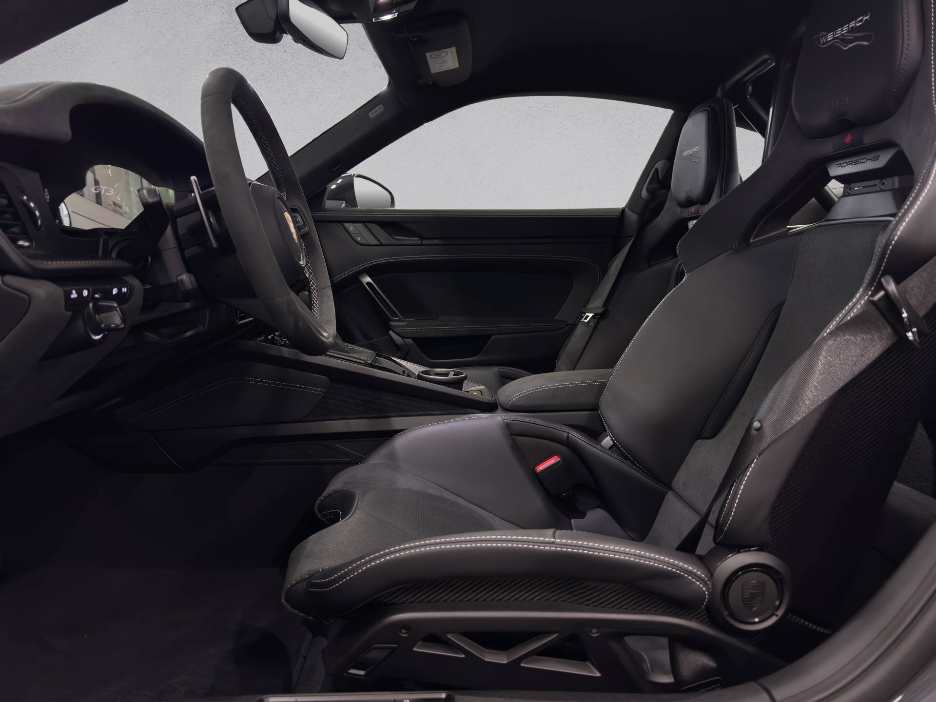 PORSCHE 911 GT3-image-6