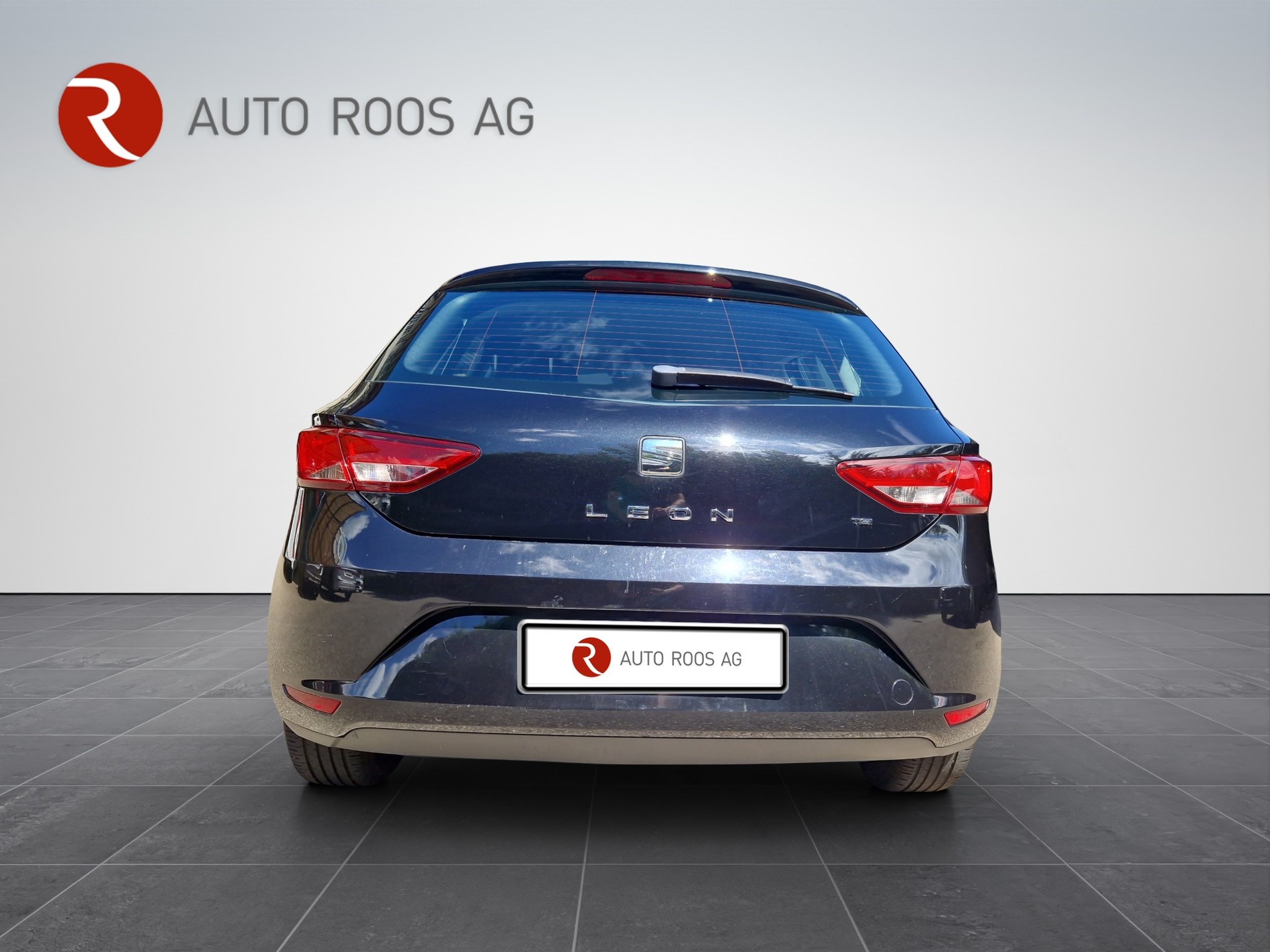 SEAT Leon ST 1.2 TSI Reference-image-4