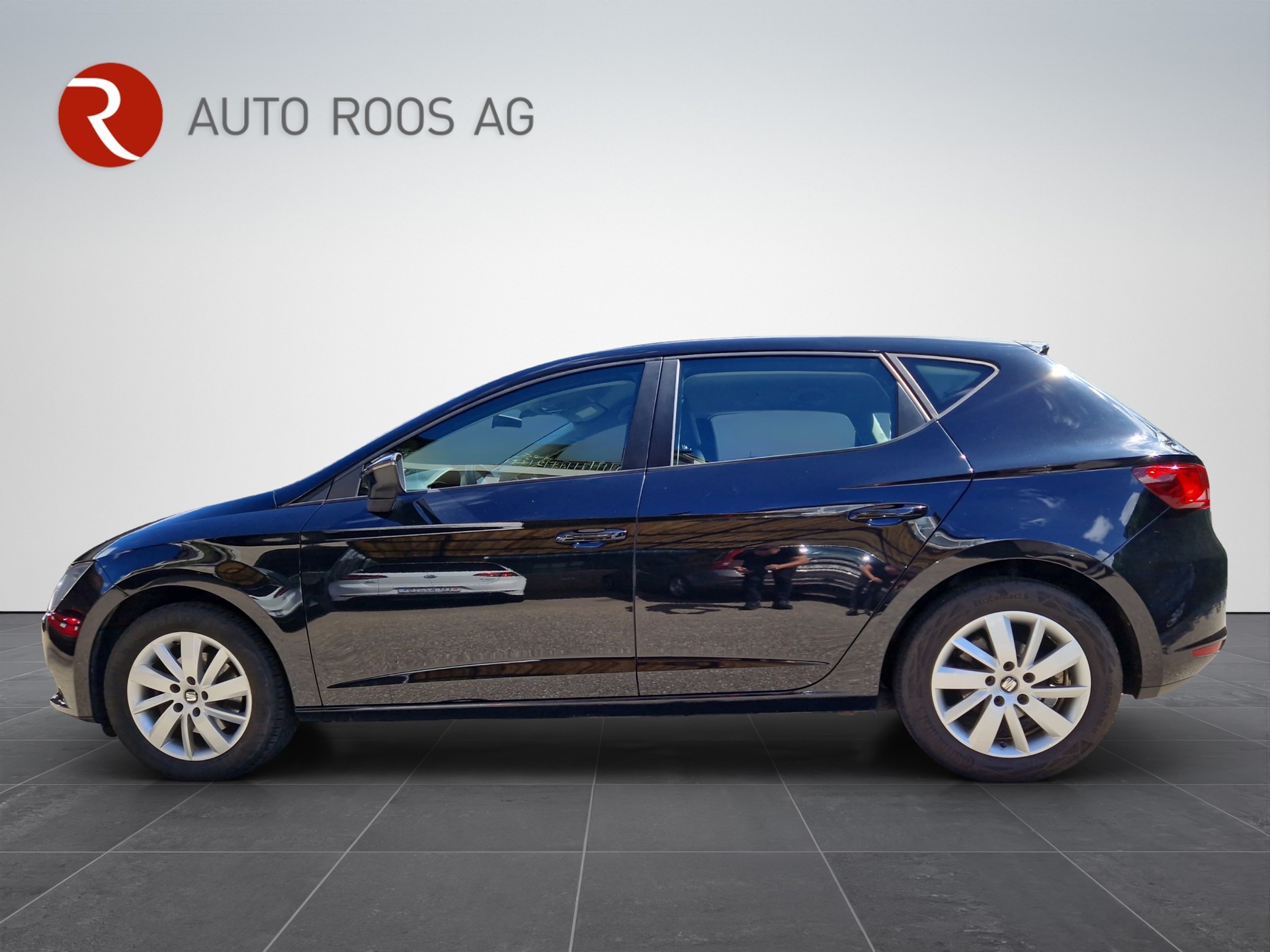 SEAT Leon ST 1.2 TSI Reference-image-2