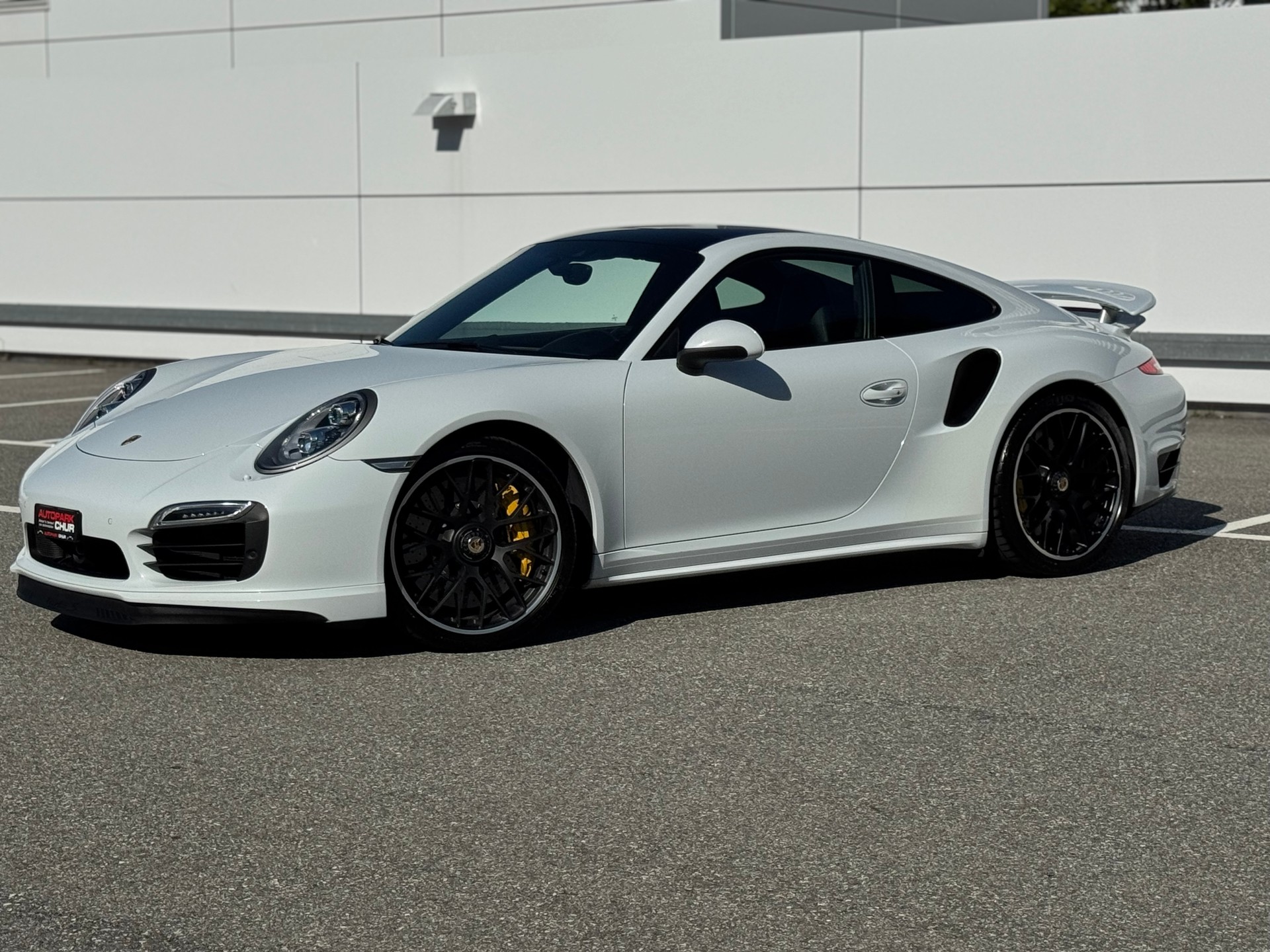 PORSCHE 911 Turbo S PDK-image-1