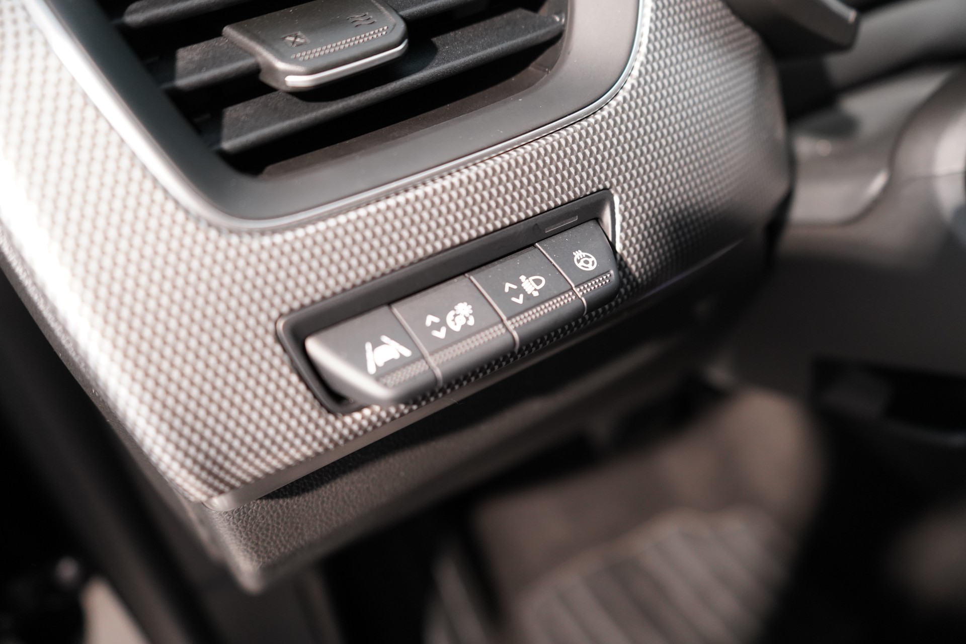 RENAULT Arkana 1.6 E-Tech Techno-image-14