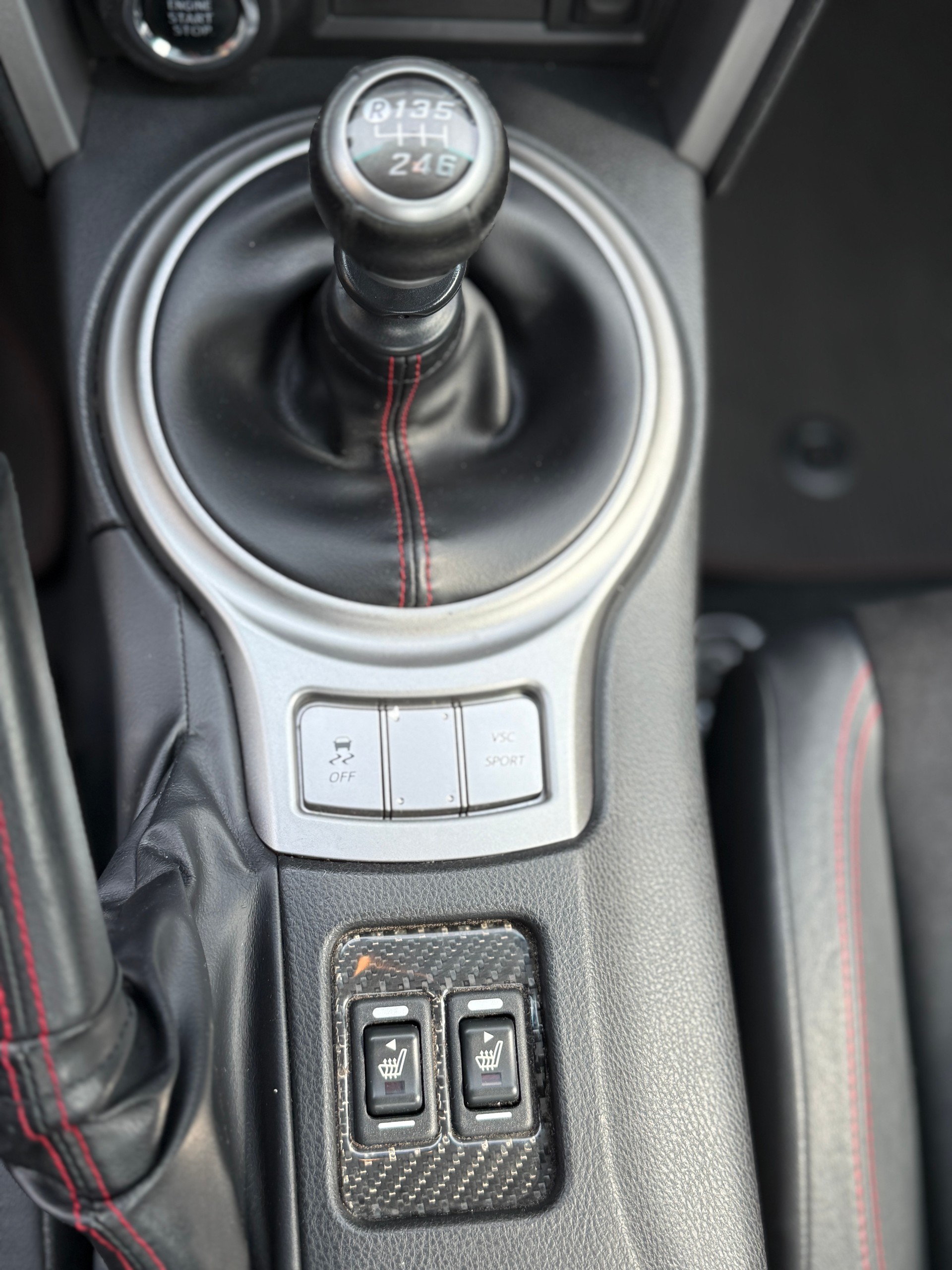 SUBARU BRZ 2.0R-image-12
