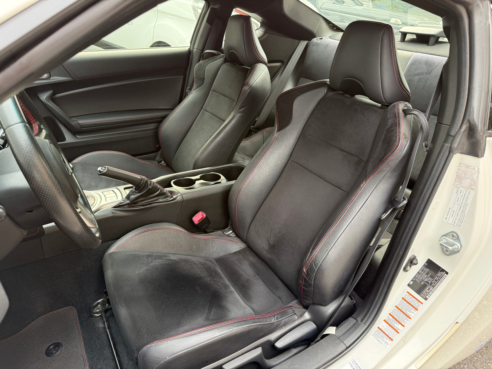 SUBARU BRZ 2.0R-image-7