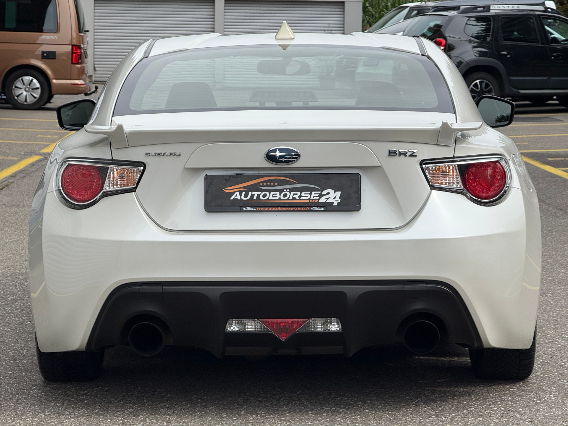 SUBARU BRZ 2.0R-image-5