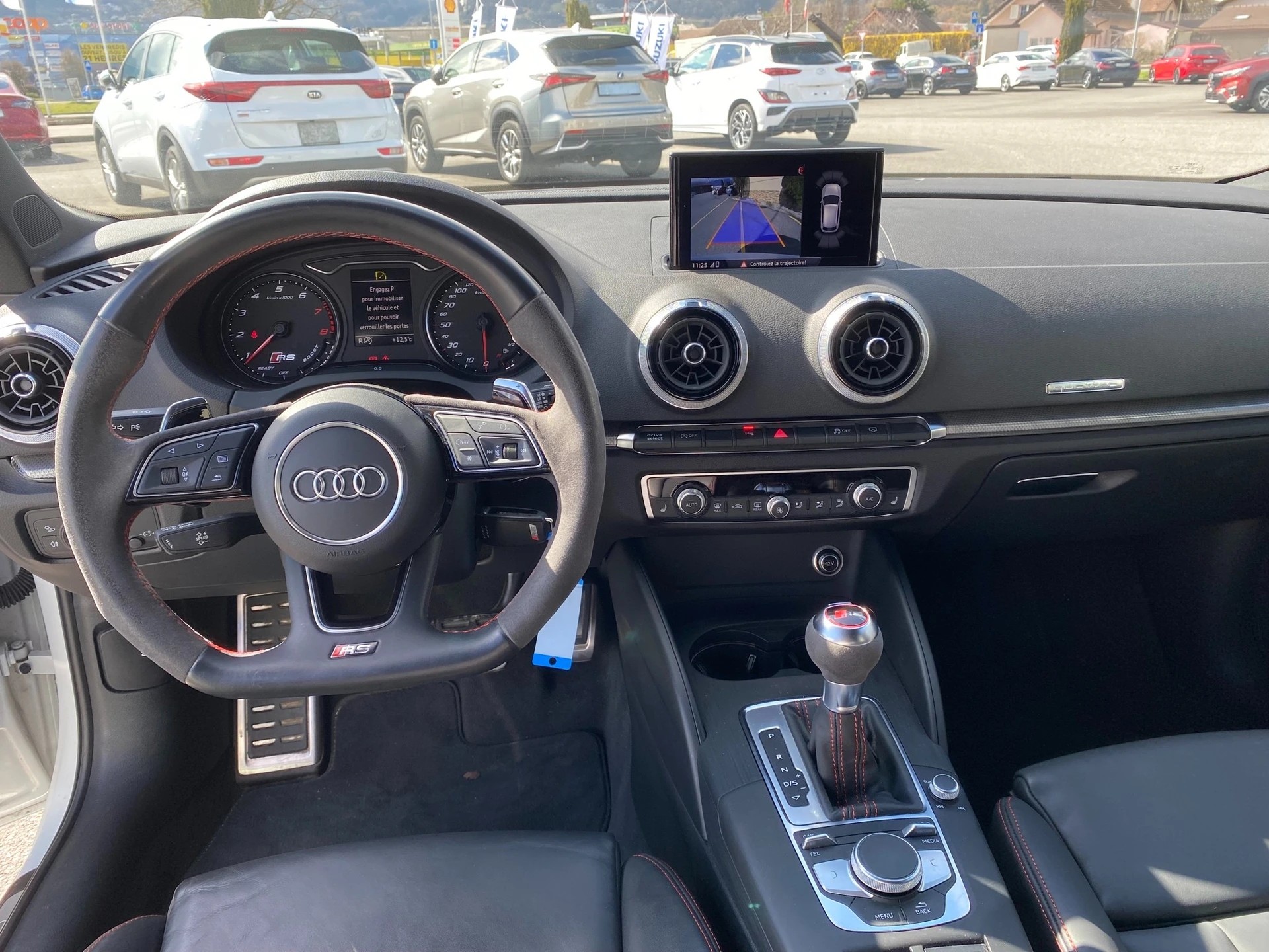 AUDI RS3 Sportback 2.5 TSI quattro S-tronic-image-9