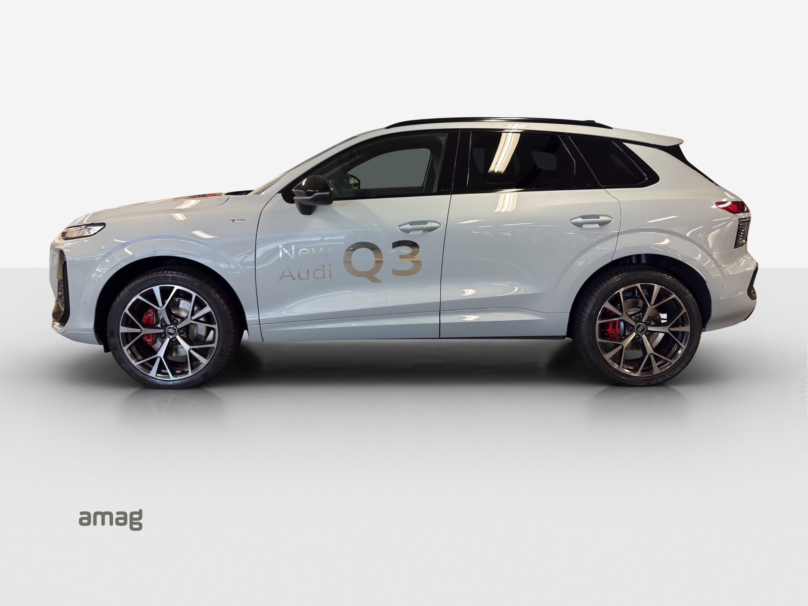 AUDI Q3 SUV TFSI quattro 195 kW S tronic-image-1