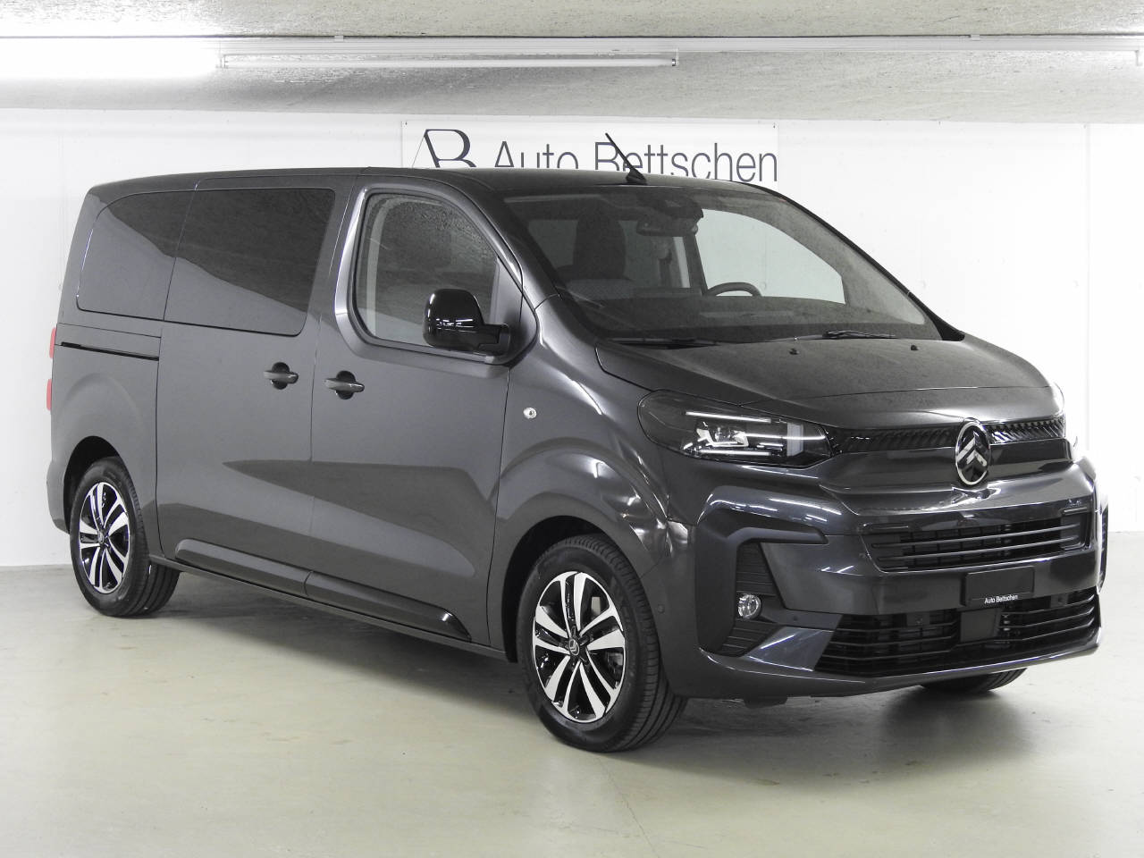 CITROEN Spacetourer M 2.0 BlueHDi 180 You S/S-image-3
