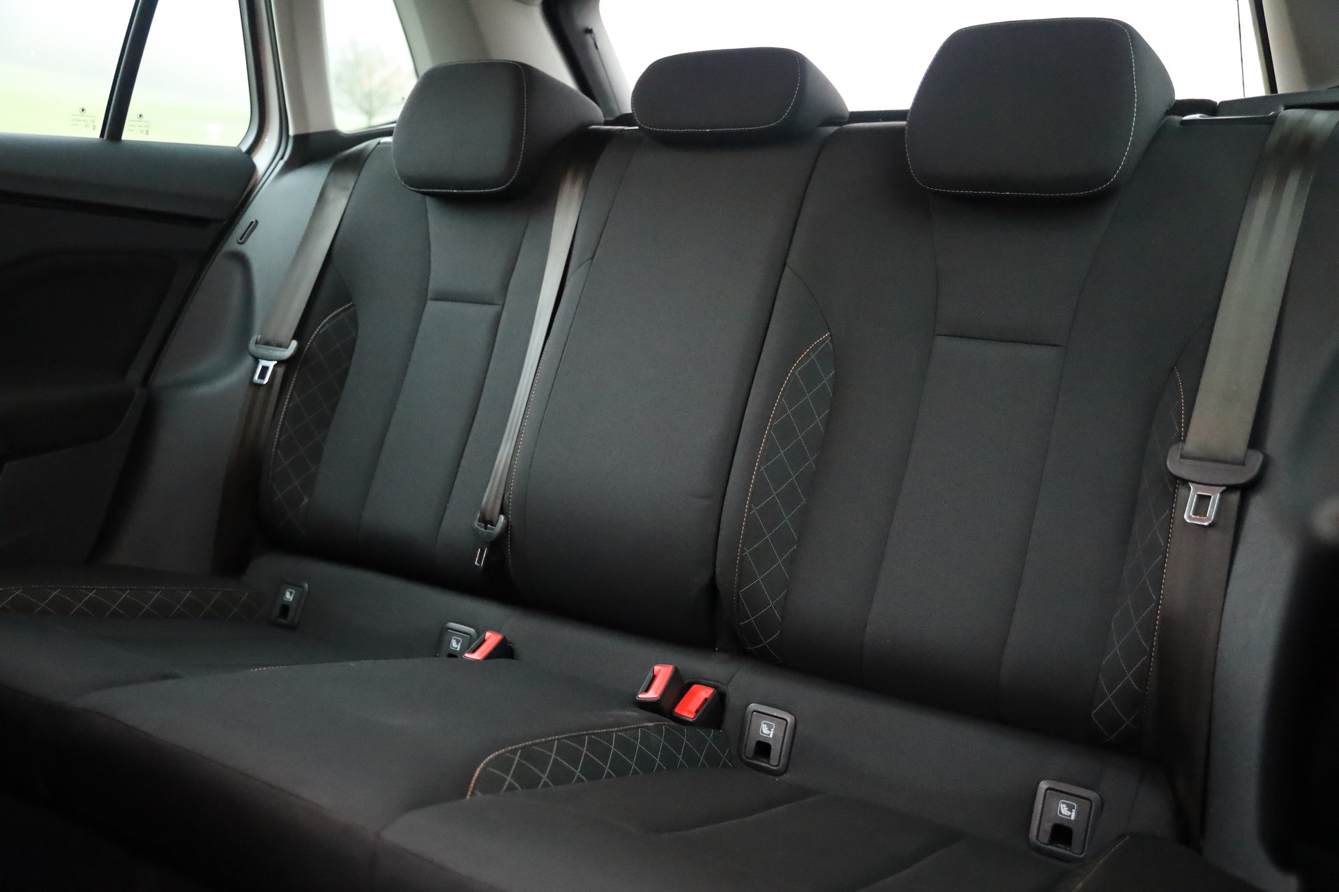 SKODA Kamiq 1.5 TSI ACT Ambition DSG-image-9
