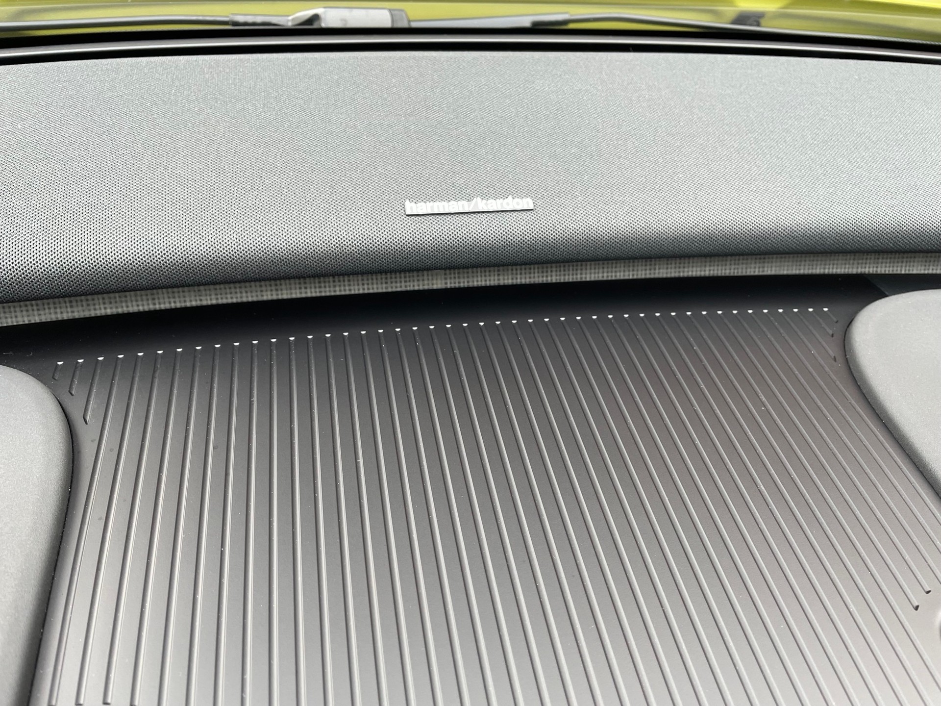 VOLVO EX 30 E60 Twin Ultra AWD-image-12
