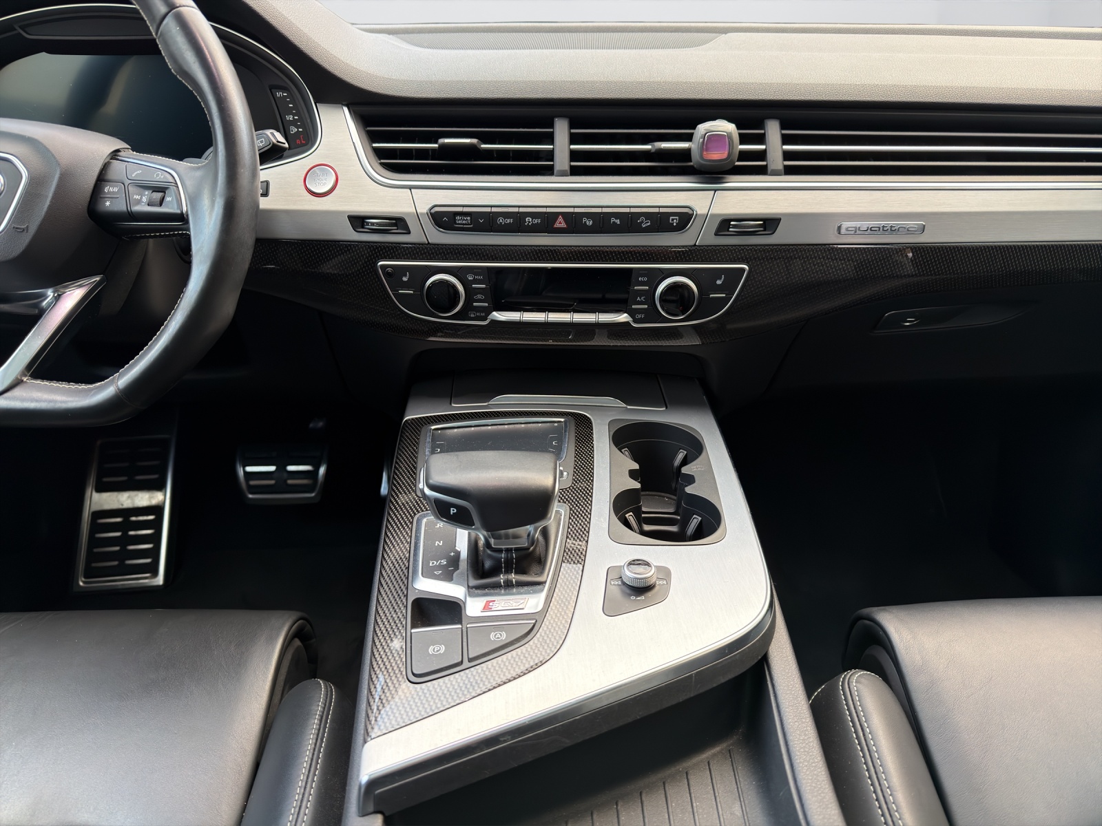 AUDI SQ7 4.0 V8 TDI quattro T-Tronic-image-17
