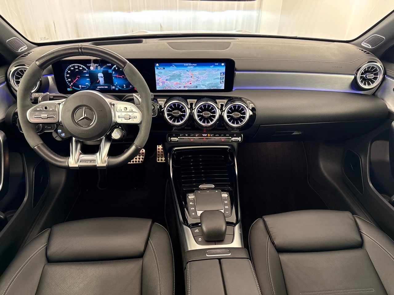 MERCEDES-BENZ A 45 S AMG 4Matic+-image-6
