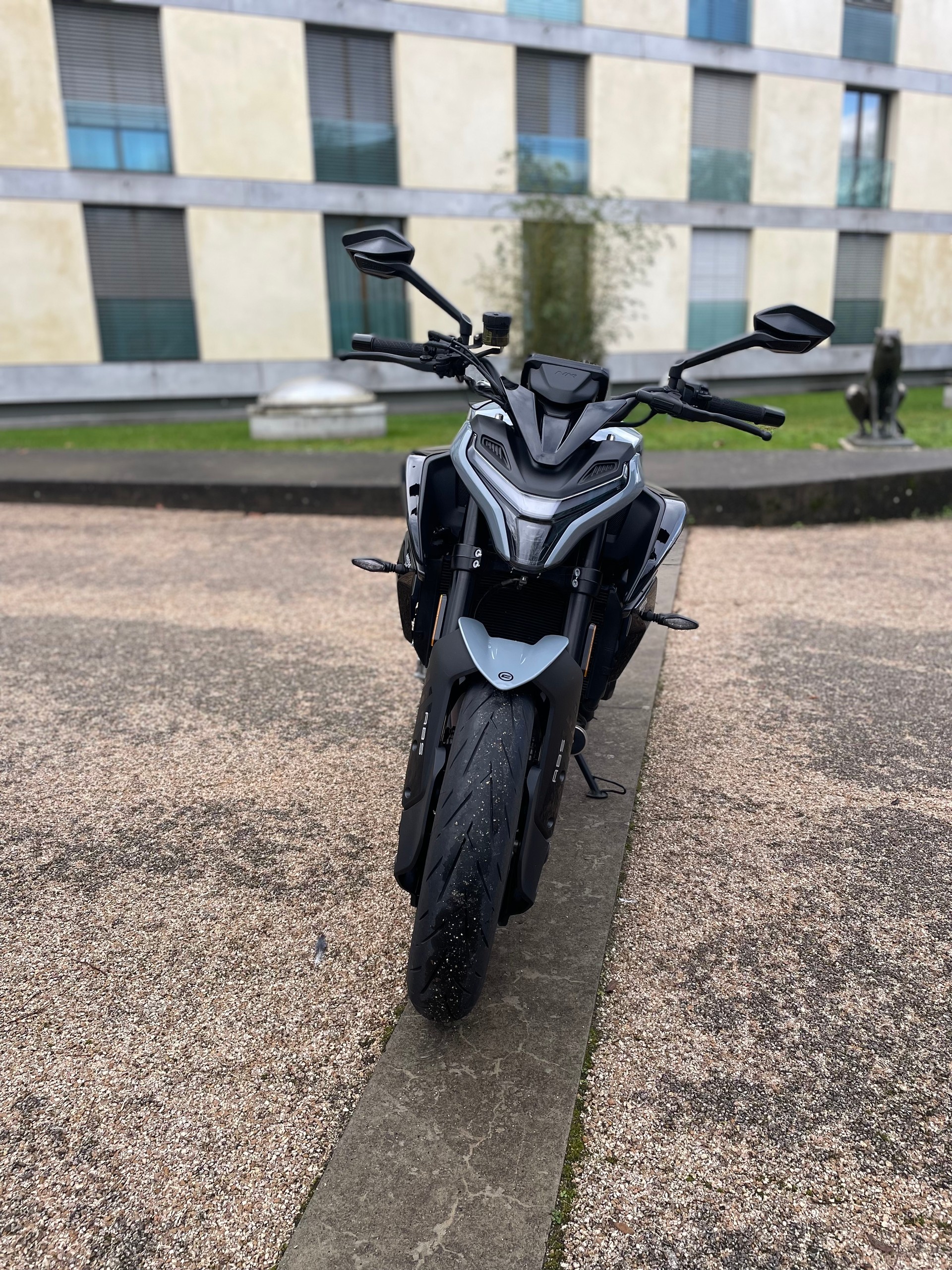 CF MOTO 675NK-image-7