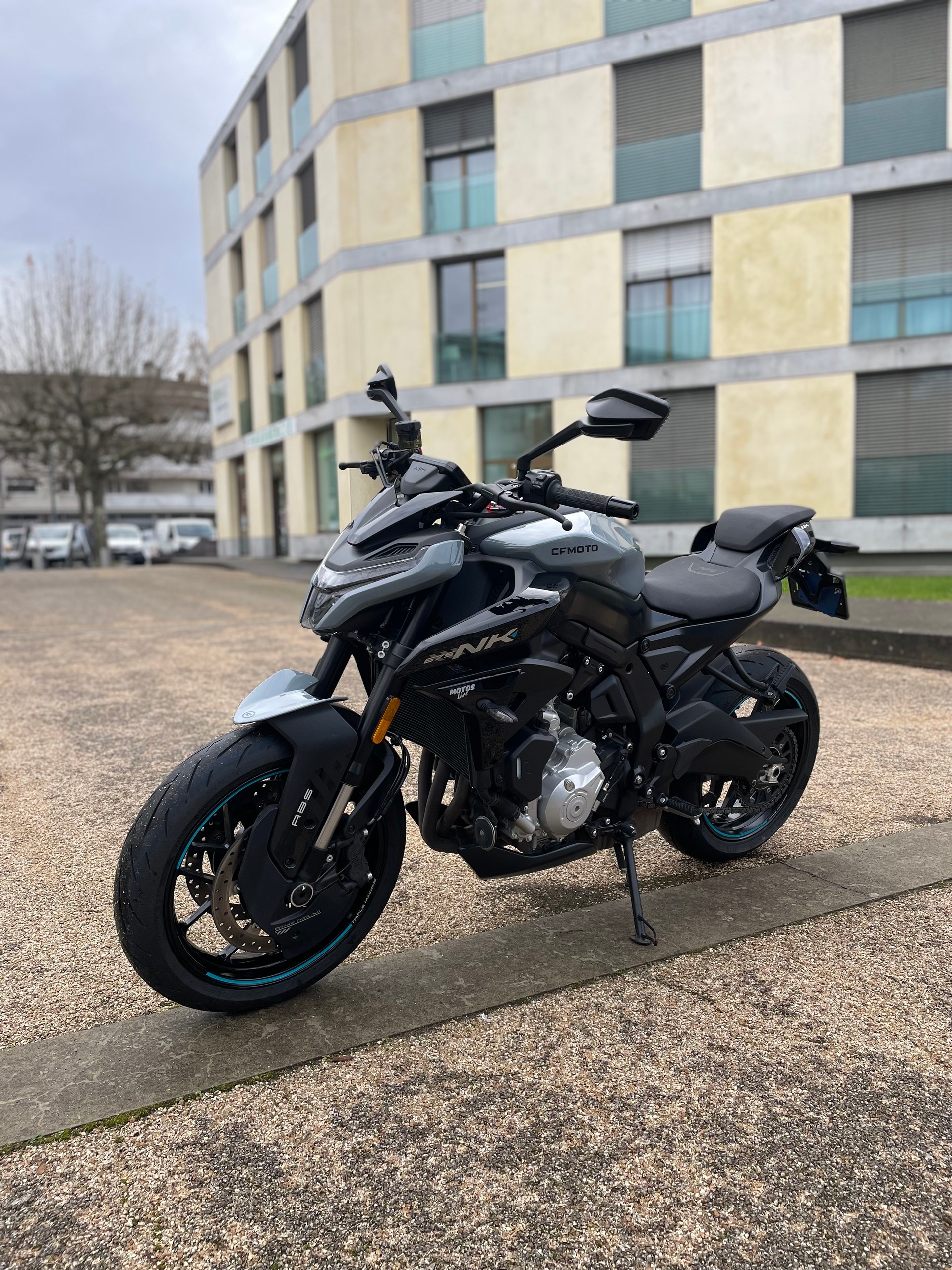 CF MOTO 675NK