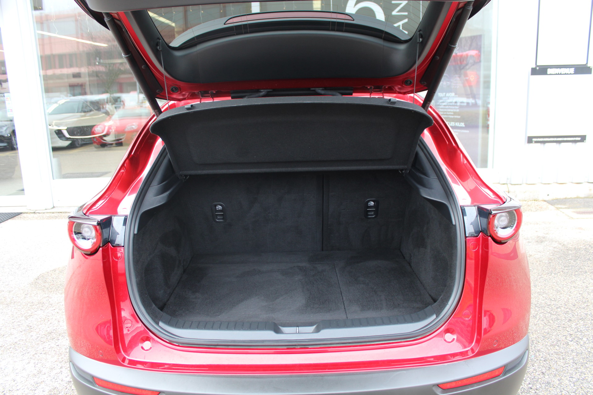 MAZDA CX-30 SKYACTIV-X 186 M Hybrid AWD Homura Automat-image-6