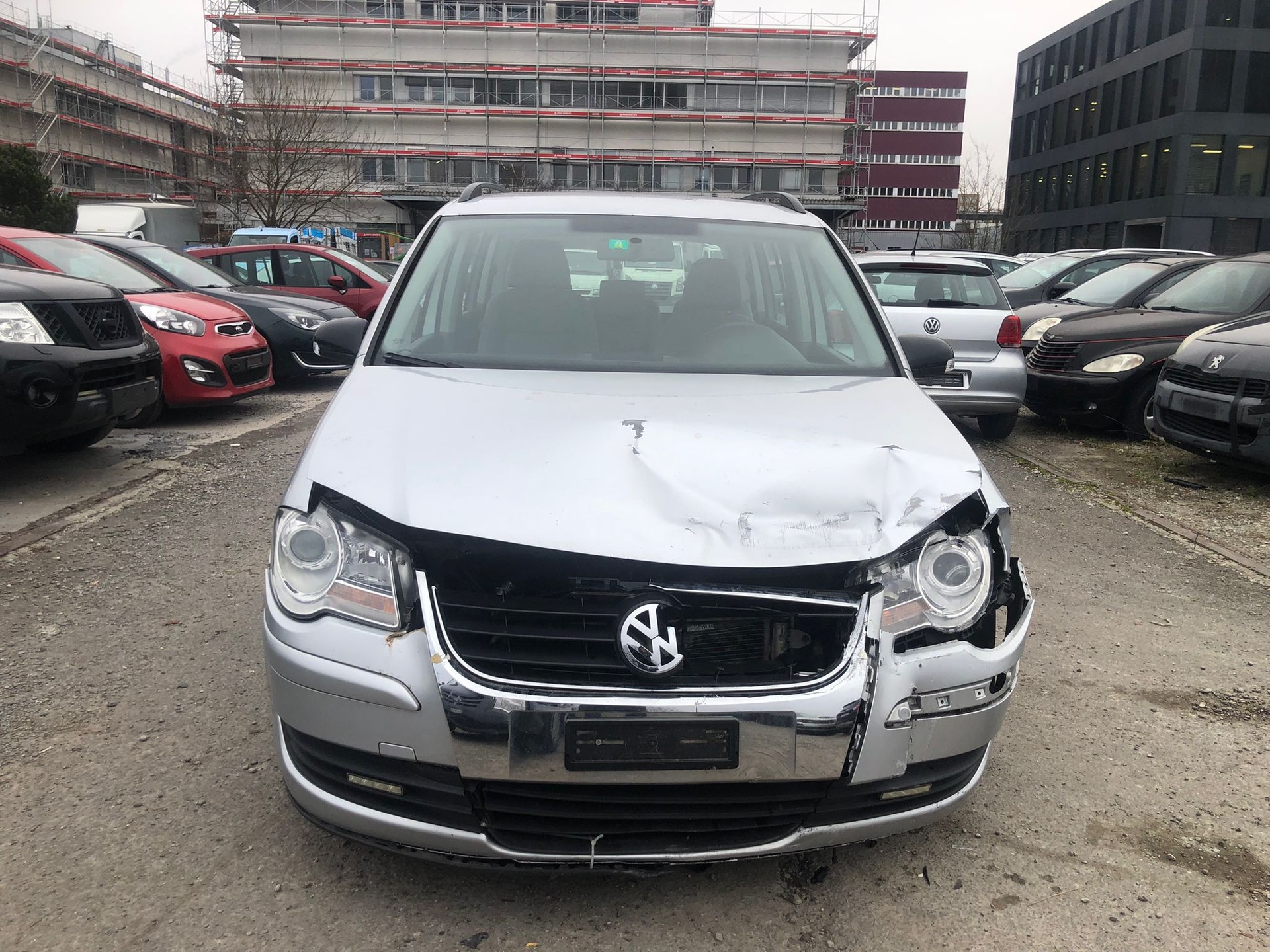 VW Touran 2.0 TDI Trendline-image-0