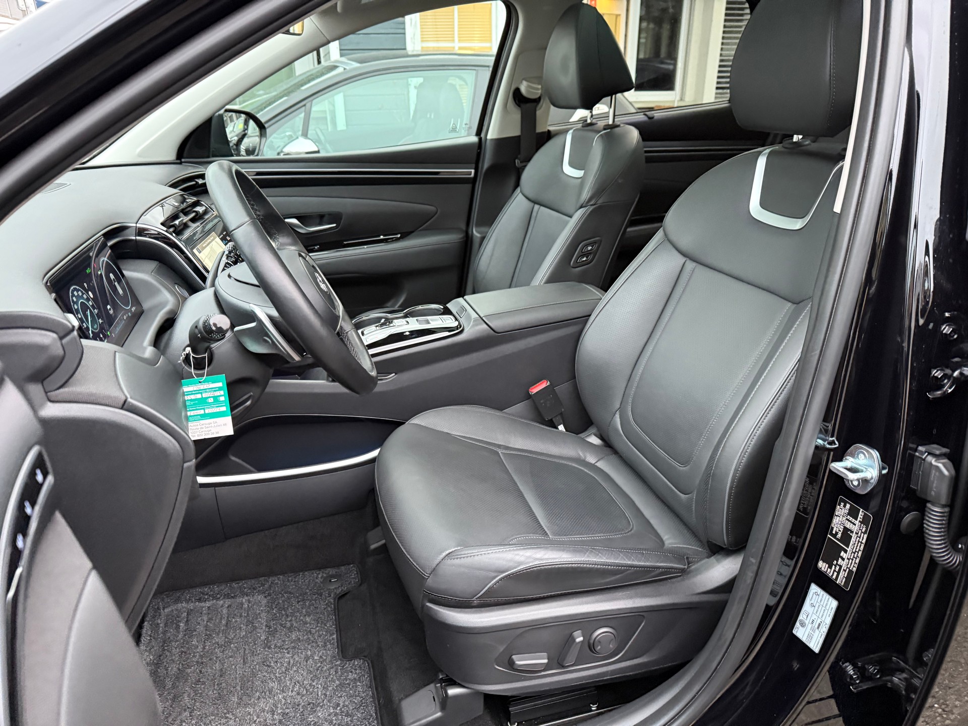 HYUNDAI Tucson 1.6 T-GDi HEV Vertex 4WD-image-17