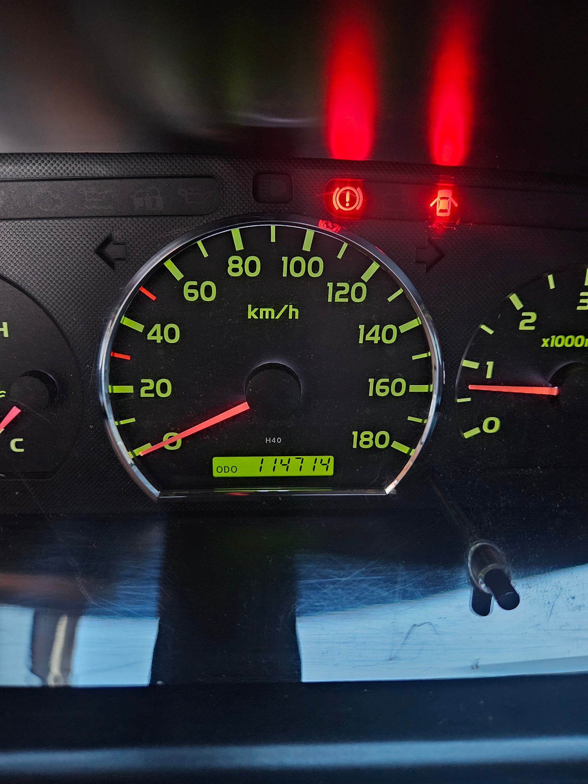 TOYOTA HI-ACE-image-5